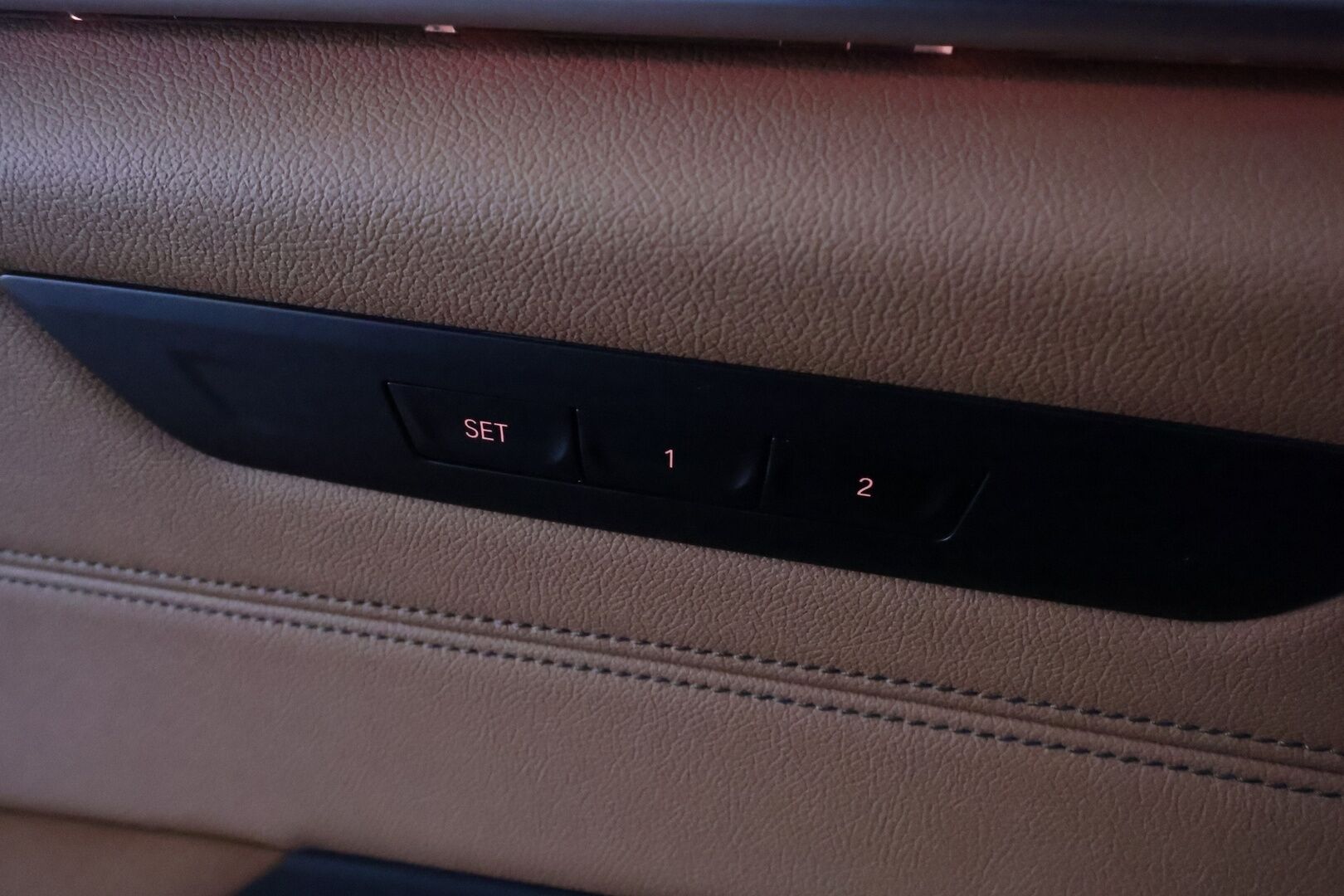 BMW 530 2023 G31 Touring 530e xDrive A Charged Edition M Sport *ACC / P.kamera / Hifi / Muistipenkki / Comfort Access / LED / Navi* - Akku kuntotarkastettu SoH 93,1% / Suomi-auto / Kahdet renkaat aluvanteilla / Merkkihuollettu - Osta nyt, maksa vasta ensi vuonna