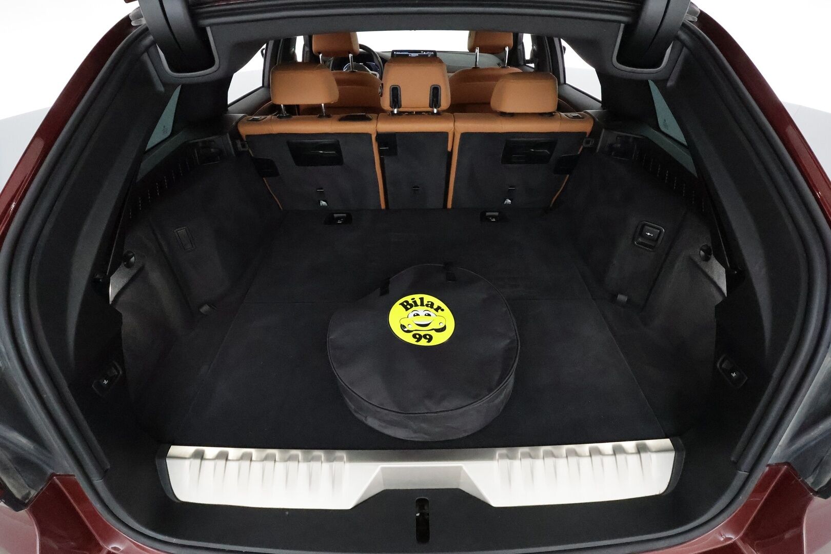 BMW 530 2023 G31 Touring 530e xDrive A Charged Edition M Sport *ACC / P.kamera / Hifi / Muistipenkki / Comfort Access / LED / Navi* - Akku kuntotarkastettu SoH 93,1% / Suomi-auto / Kahdet renkaat aluvanteilla / Merkkihuollettu - Osta nyt, maksa vasta ensi vuonna