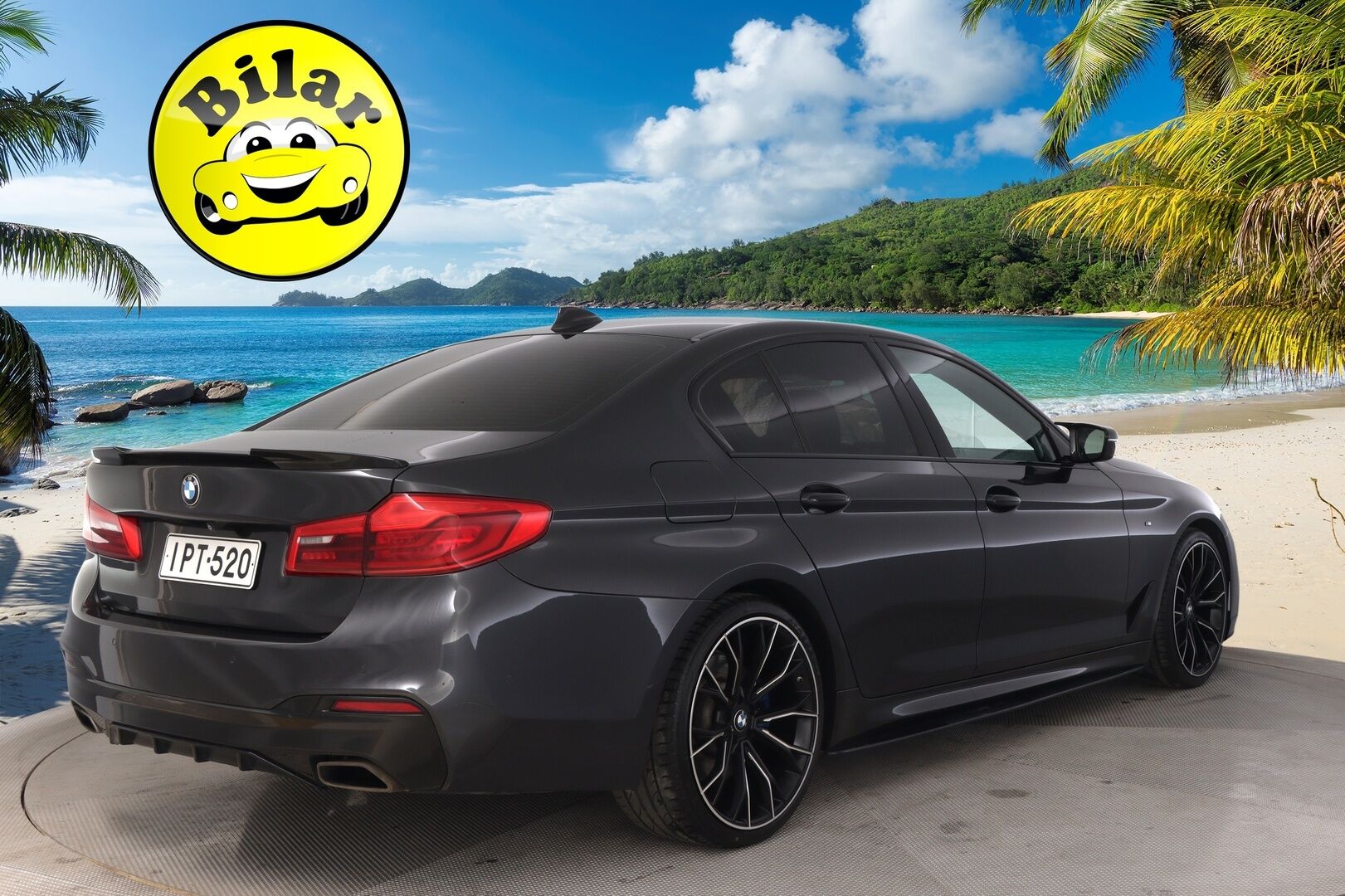 BMW 530 2017 G30 Sedan 530d A Business M Sport - Juuri katsastettu! | H&K | HUD | DA+ | Kattoikkuna | P*kamera | Applecarplay | Individual sisusta | AD-blue vaihdettu | 2x Renkaat & vanteineen