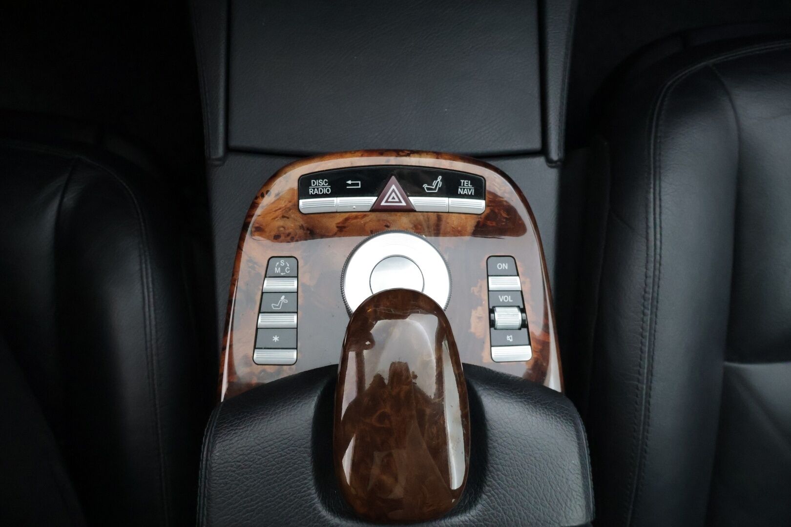 Mercedes-Benz S 2006 S 350 Sedan (AA) 4ov 3498cm3 A - Todella hieno yksilö pienillä kilometreillä!