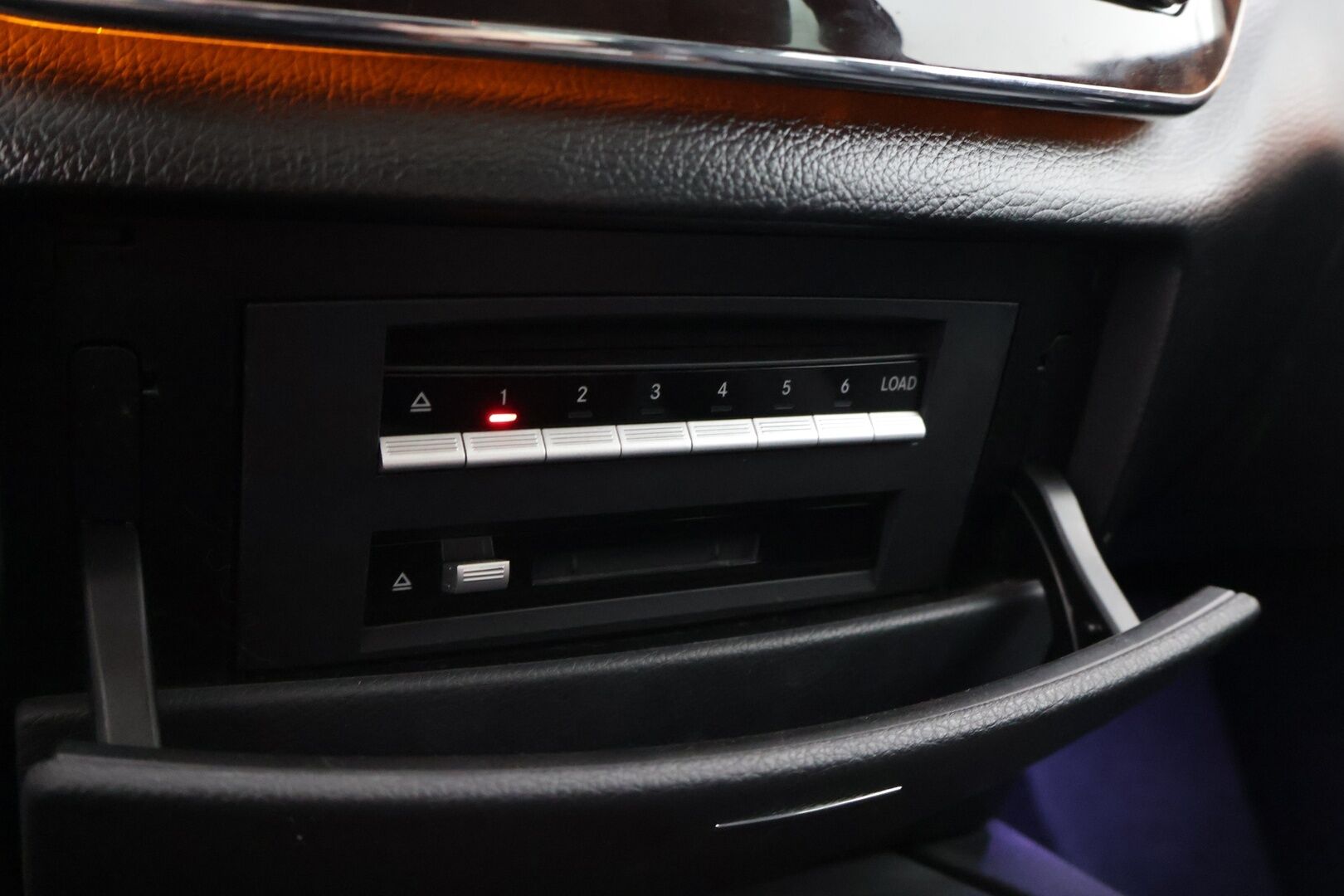 Mercedes-Benz S 2006 S 350 Sedan (AA) 4ov 3498cm3 A - Todella hieno yksilö pienillä kilometreillä!