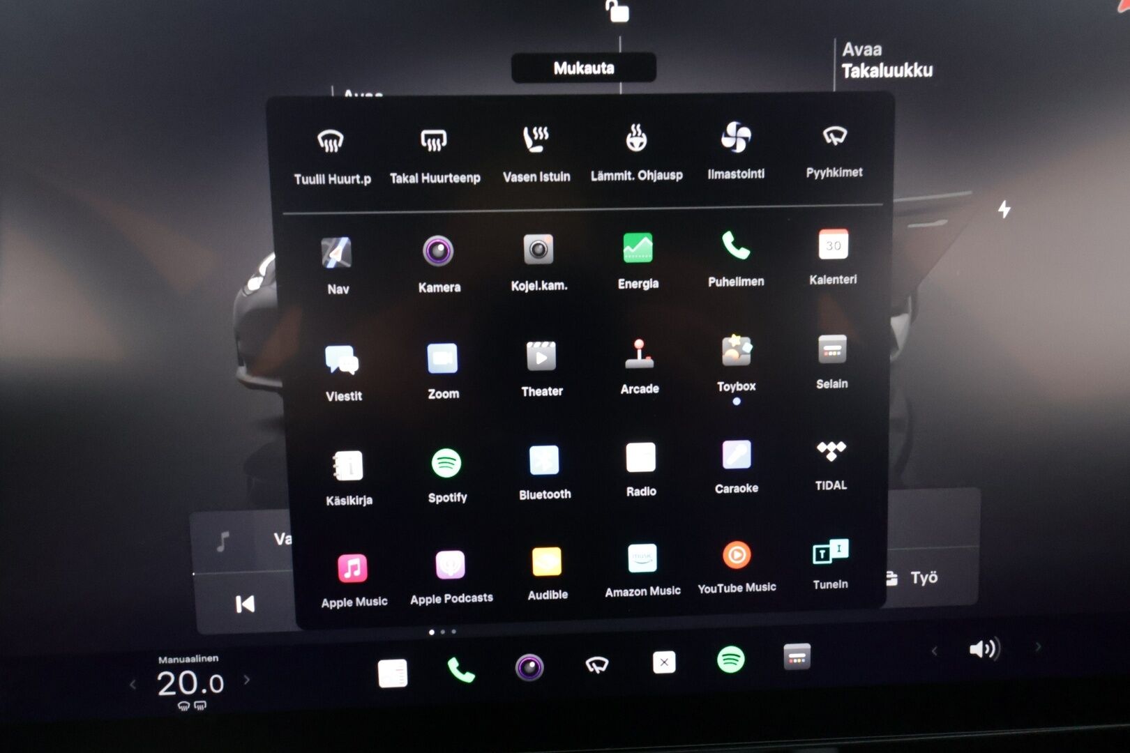 Tesla Model 3 2022 Long Range Dual Motor AWD * Koukku / Lasikatto / ILP /  ACC / Matrix-LED / P.Kamera / Muistipenkki / Premium Audio * - Akku kuntotarkastettu! / 2x Latauskaapelit / Kahdet renkaat