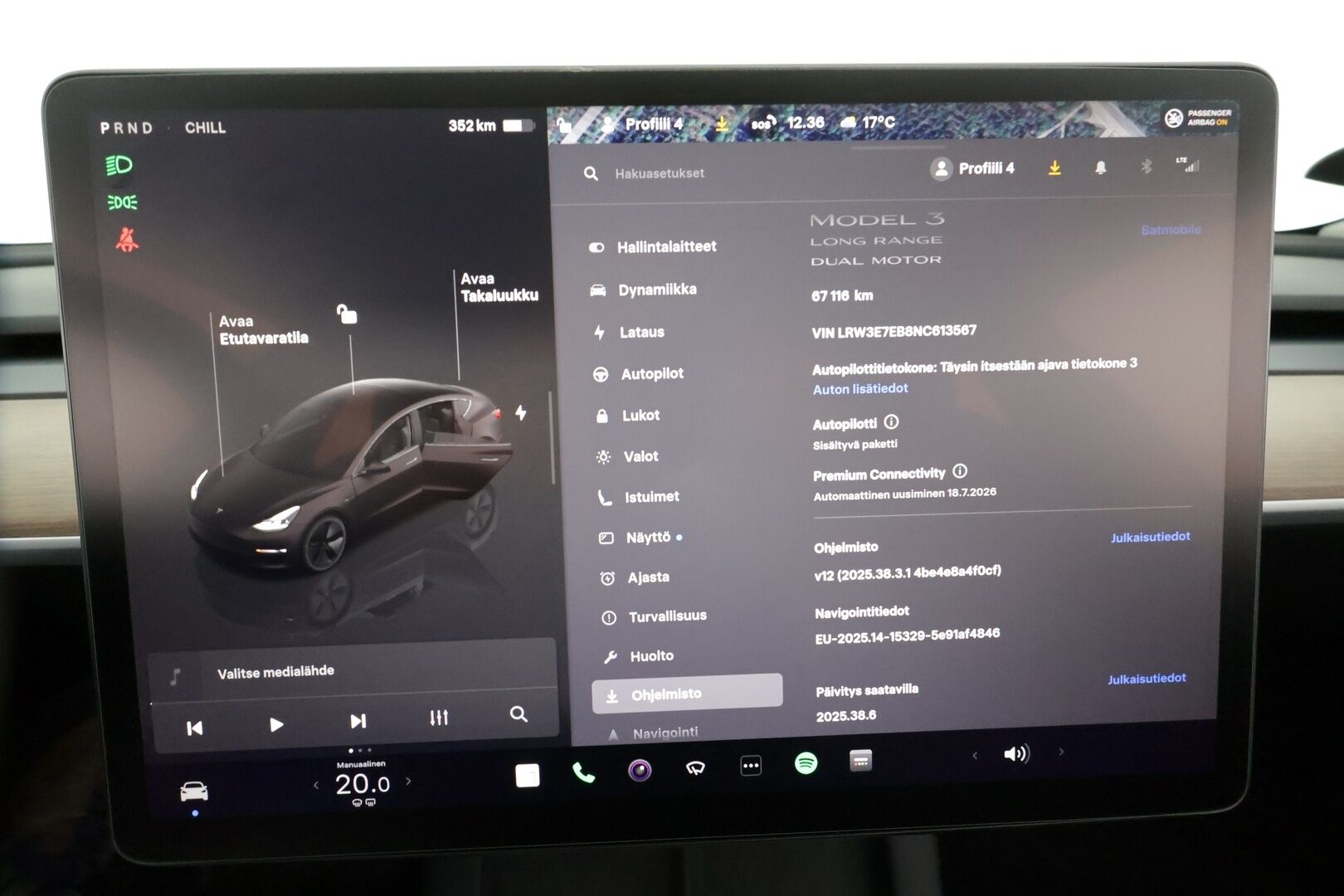 Tesla Model 3 2022 Long Range Dual Motor AWD * Koukku / Lasikatto / ILP /  ACC / Matrix-LED / P.Kamera / Muistipenkki / Premium Audio * - Akku kuntotarkastettu! / 2x Latauskaapelit / Kahdet renkaat