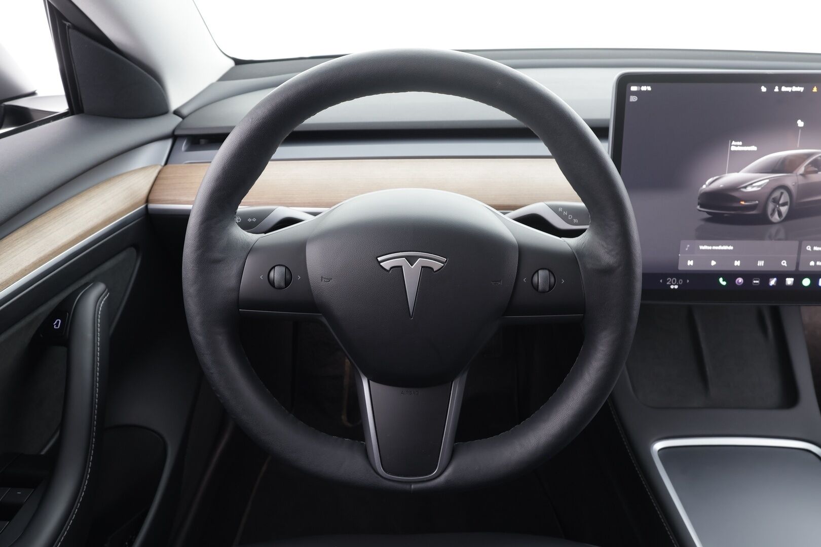 Tesla Model 3 2022 Long Range Dual Motor AWD * Koukku / Lasikatto / ILP /  ACC / Matrix-LED / P.Kamera / Muistipenkki / Premium Audio * - Akku kuntotarkastettu! / 2x Latauskaapelit / Kahdet renkaat