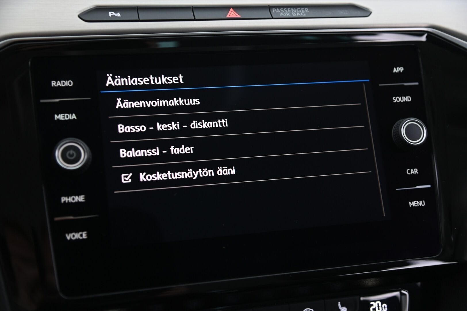Volkswagen Passat 2018 Variant Alltrack 2,0 TDI 140 kW (190 hv) 4MOTION DSG-automaatti - ACC | nahat | Digimittaristo | Webasto | P.Kamera | Vetokoukku | 2x renkaat&vanteet