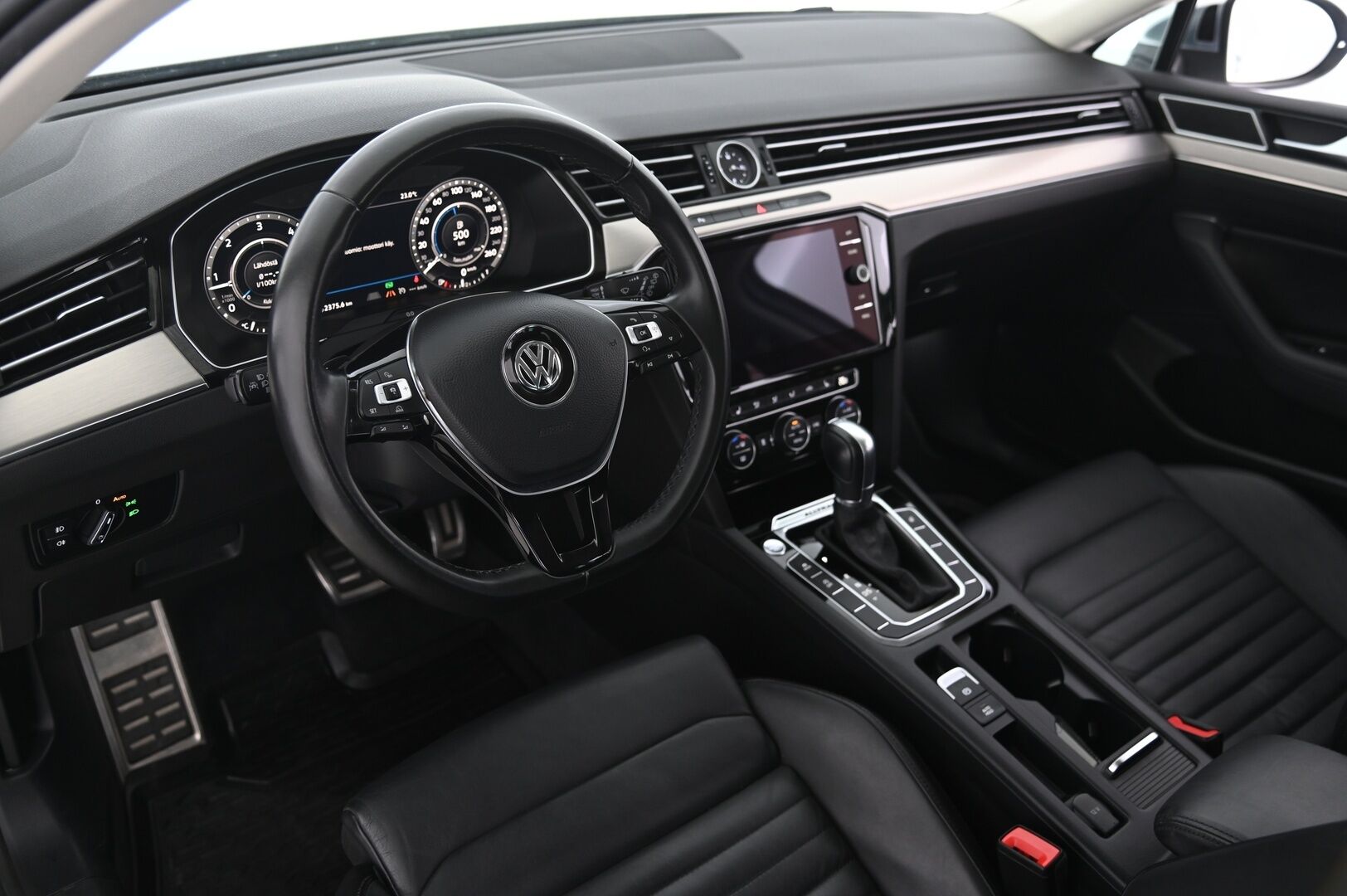 Volkswagen Passat 2018 Variant Alltrack 2,0 TDI 140 kW (190 hv) 4MOTION DSG-automaatti - ACC | nahat | Digimittaristo | Webasto | P.Kamera | Vetokoukku | 2x renkaat&vanteet
