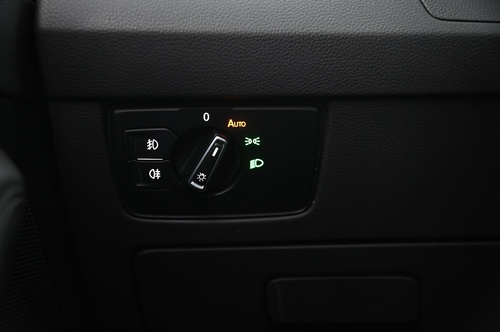 Volkswagen Passat 2018 Variant Alltrack 2,0 TDI 140 kW (190 hv) 4MOTION DSG-automaatti - ACC | nahat | Digimittaristo | Webasto | P.Kamera | Vetokoukku | 2x renkaat&vanteet
