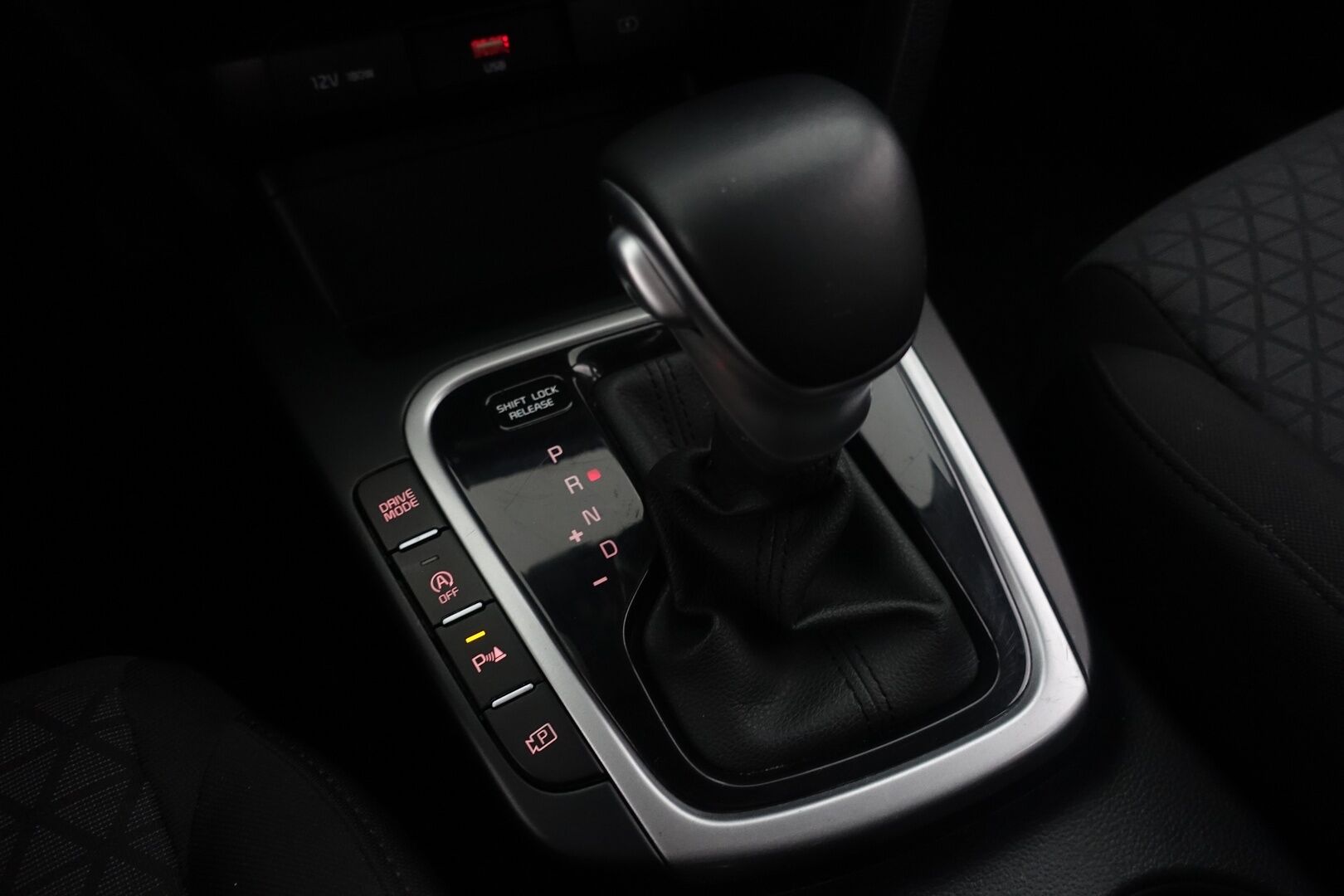 Kia Ceed 2022 1,0 T-GDI Mild-Hybrid 120hv LX SW DCT * Suomi-auto / Vakkari / P.Kamera / AppleCarPlay / Kaistavahti / 2X Renkaat * - HULLUT AVAJAISHULINAT KORKOTARJOUS 3,29 %