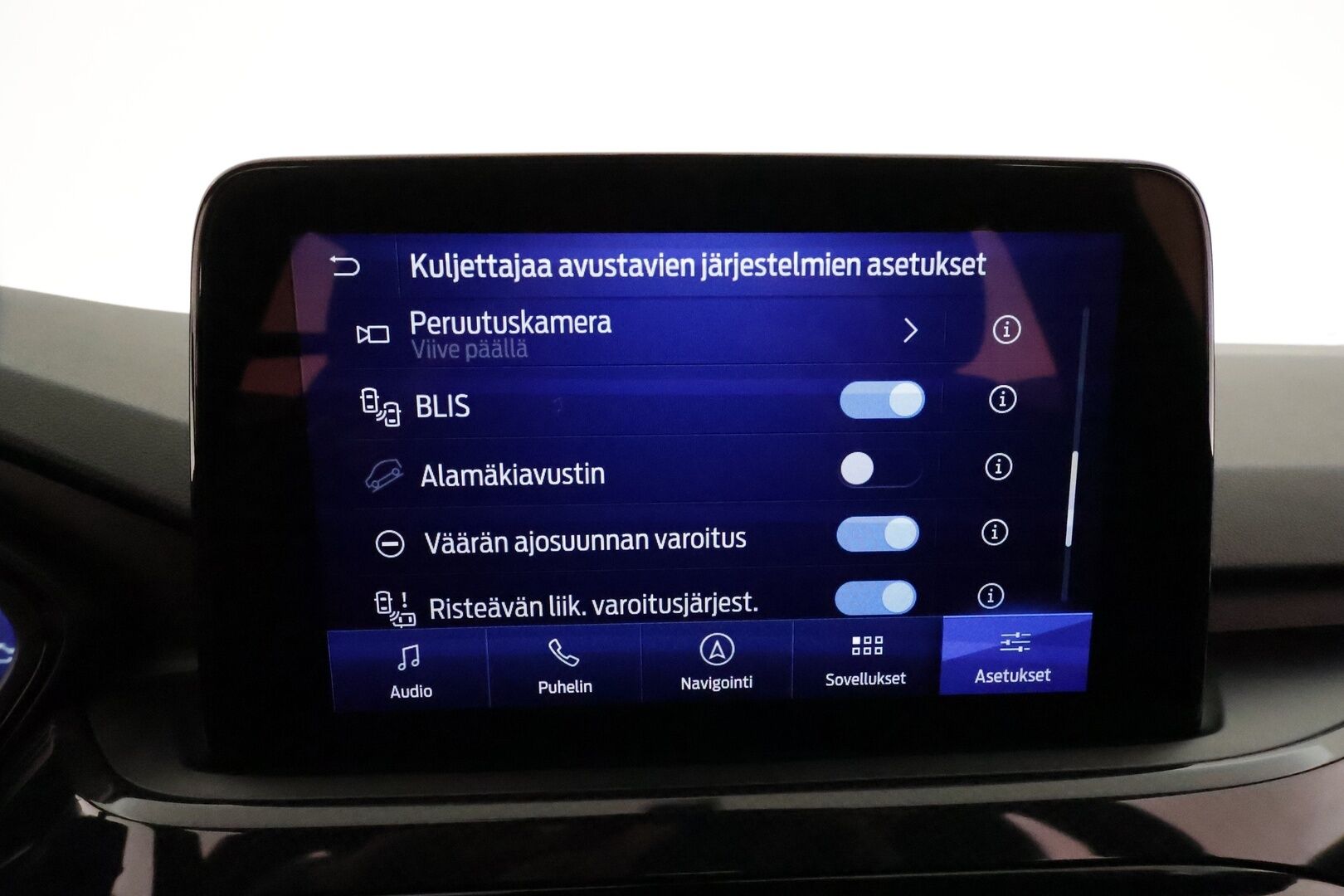 Ford Kuga 2021 2,5 PHEV 225hv CVT FWD ST-Line 5-ovinen **Adapt.vakkari / P.kamera / Koukku / Digimittaristo / KeylessGo** - Merkkihuollettu / Kahdet renkaat aluvanteilla / Digimittaristo / Navi / Ratinlämmitin / Lämmitettävä tuulilasi / Sähköluukku