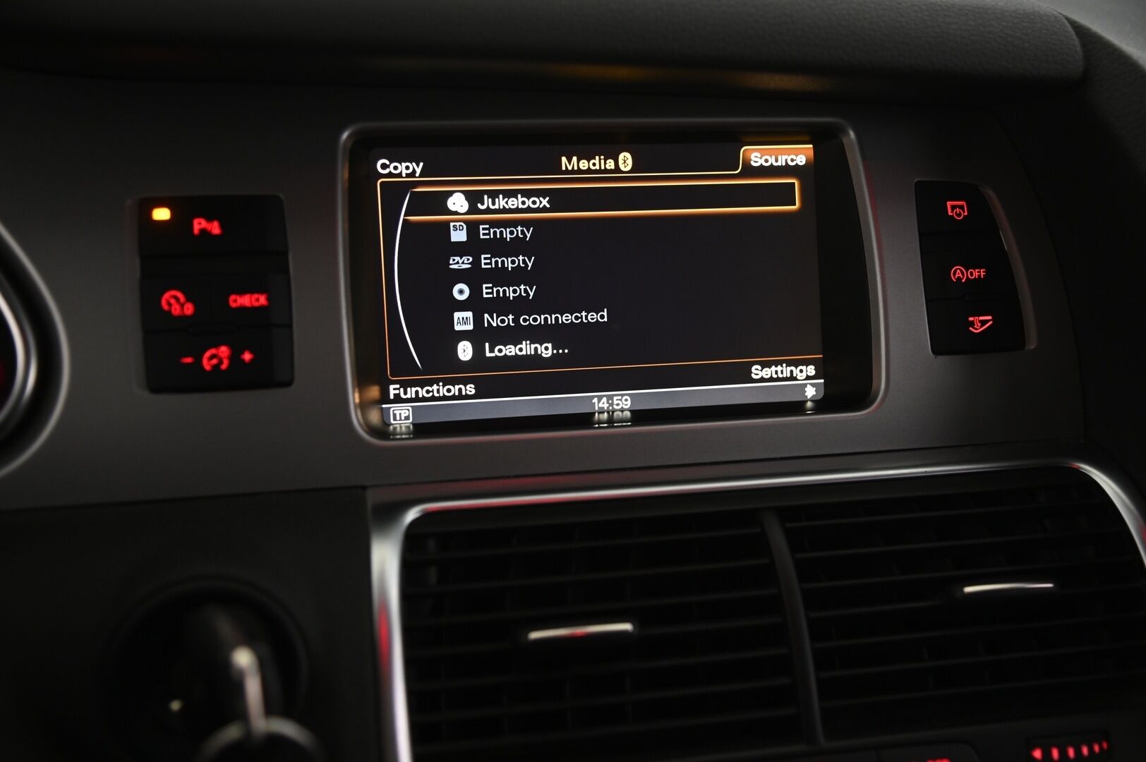 Audi Q7 2012 3.0 V6 TDI 180kw Quattro S-Line 7p - Myydään Huutokaupat.com!