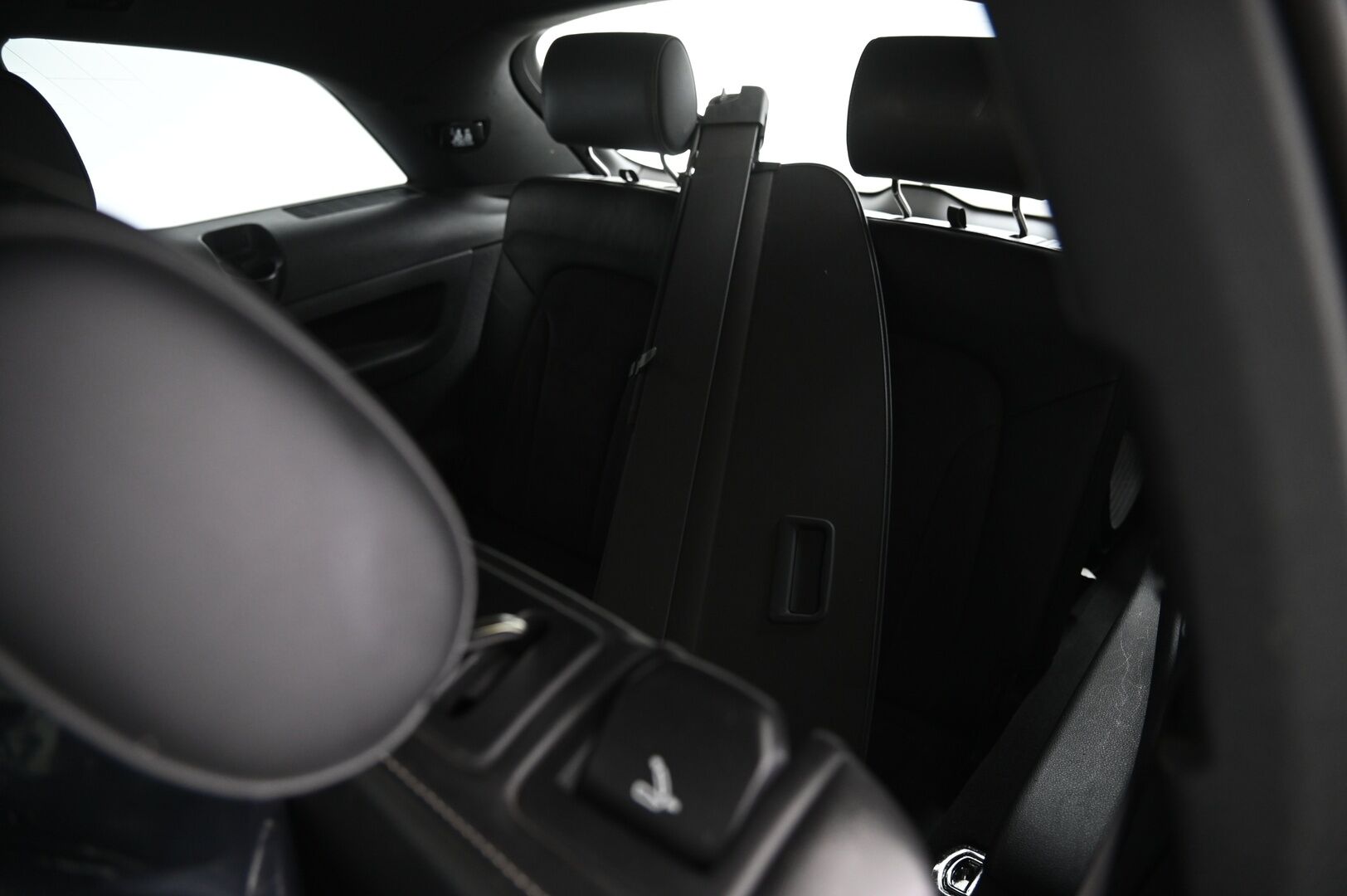 Audi Q7 2012 3.0 V6 TDI 180kw Quattro S-Line 7p - Myydään Huutokaupat.com!