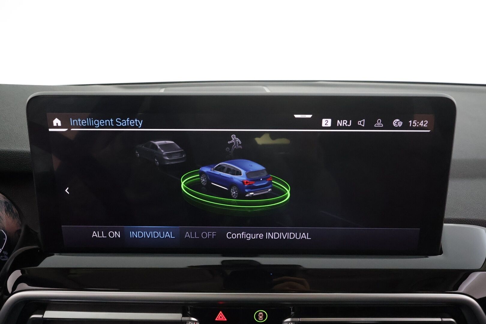 BMW X3 2023 G01 xDrive 30e A Charged Edition * HiFi / Sporttinahat / Peruutuskamera / Vetokoukku / LED / Vakkari / Sähkökontti! - 1.Om Suomi-auto / Kahdet renkaat aluvanteilla / ALV