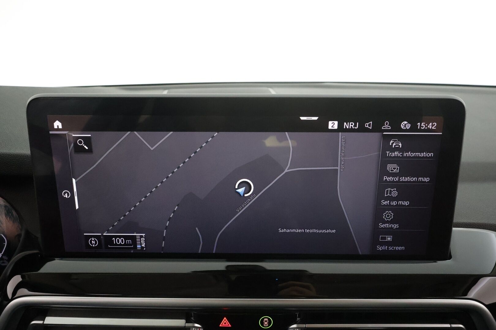 BMW X3 2023 G01 xDrive 30e A Charged Edition * HiFi / Sporttinahat / Peruutuskamera / Vetokoukku / LED / Vakkari / Sähkökontti! - 1.Om Suomi-auto / Kahdet renkaat aluvanteilla / ALV