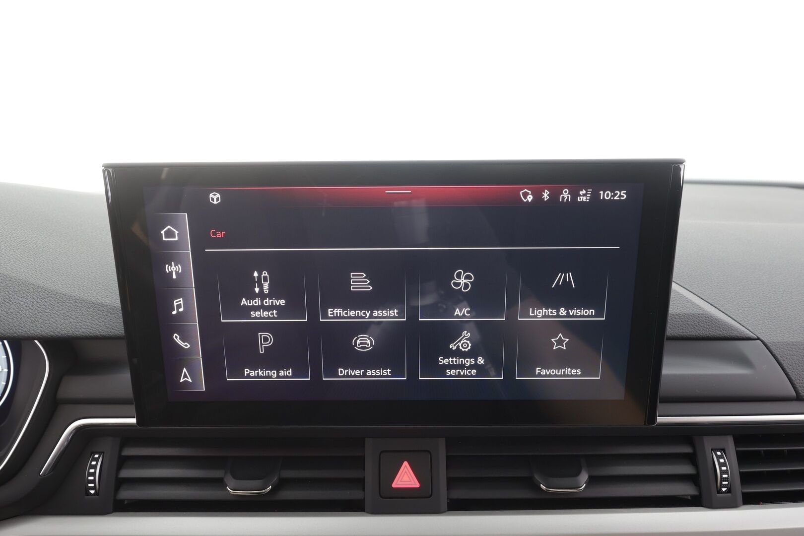 Audi A4 2023 Sedan Progress 35 TFSI 110kW MHEV S tronic - | Webasto | Vakkari | P.Kamera | LED | Digimittari | Apple&Android | 1.Om Suomi-auto | Kahdet renkaat aluvanteilla | ALV | 