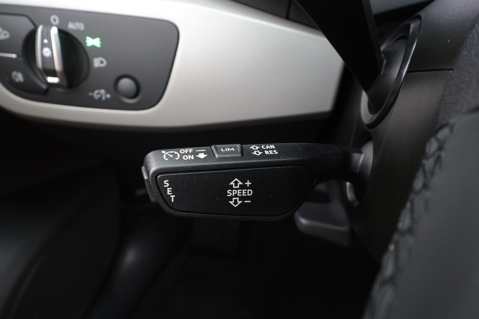 Audi A4 2023 Sedan Progress 35 TFSI 110kW MHEV S tronic - | Webasto | Vakkari | P.Kamera | LED | Digimittari | Apple&Android | 1.Om Suomi-auto | Kahdet renkaat aluvanteilla | ALV | 