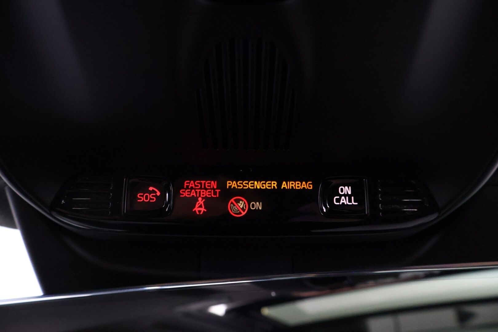 Volvo V90 2019 T8 AWD Inscription aut - Webasto / Harman&Kardon / Adapt.Vakkari / Panorama/ Koukku / HUD / 360-Kamera / Nahkapenkit Muistilla / Supervarusteet!