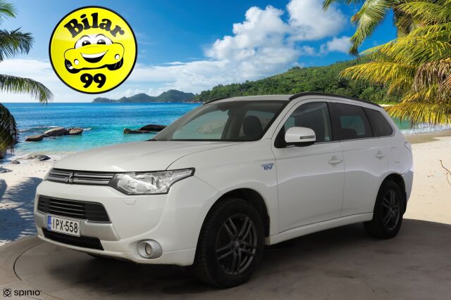 Mitsubishi Outlander PHEV 2014
