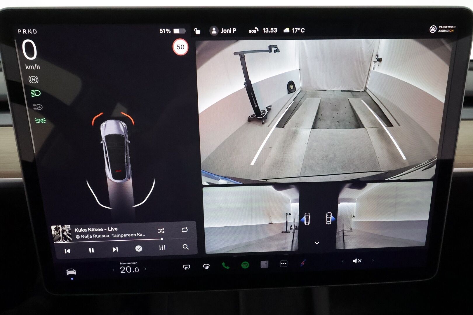 Tesla Model Y 2022 Long Range Dual motor AWD **Koukku / Autopilot / Matrix LED / Lasikatto / Premium Audio / Kahdet renkaat vanteilla** - 3,99 % KORKOTARJOUS TÄHÄN AUTOON - 
