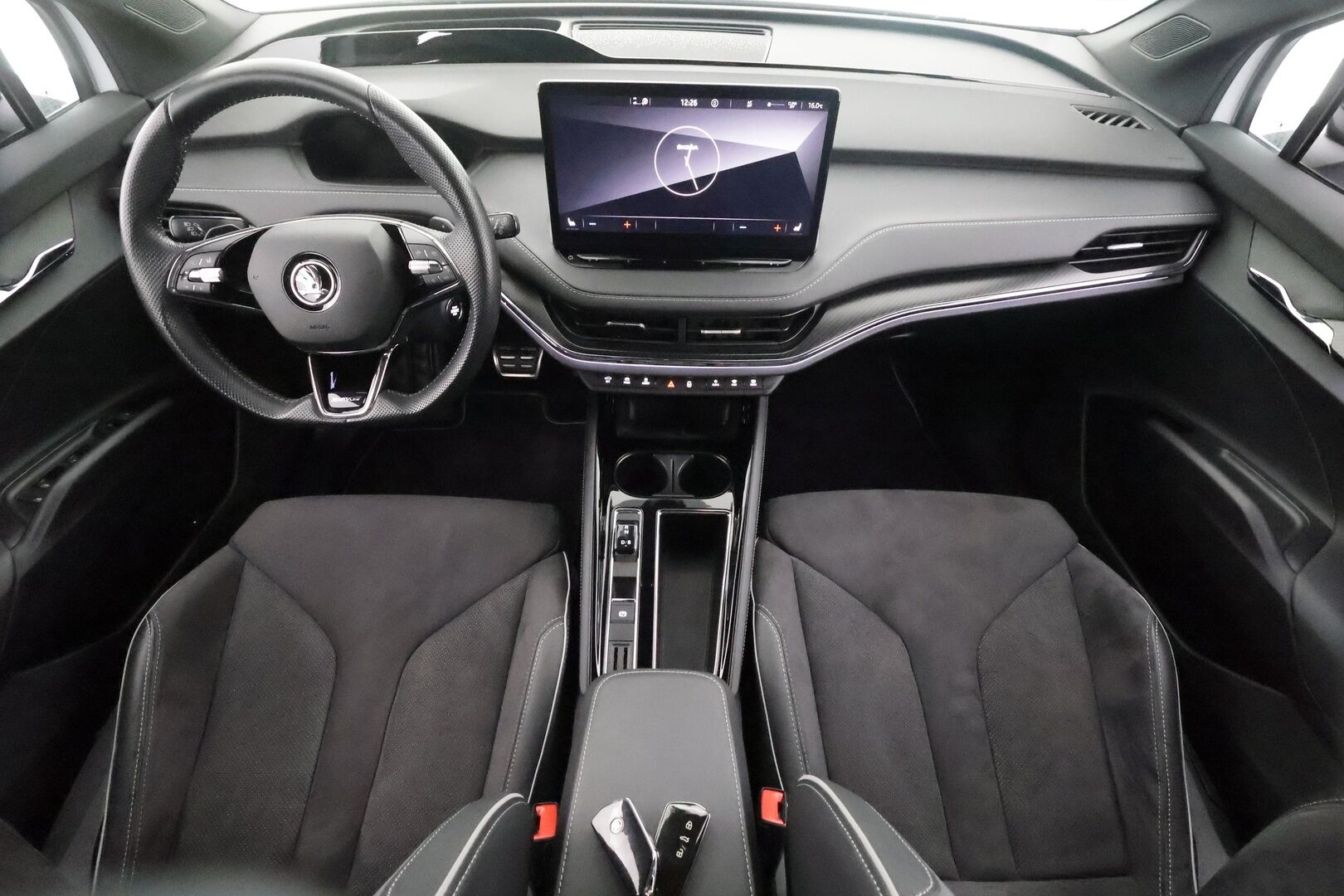 Skoda Enyaq 2022 80iV Sportline - | HUD | ACC | Muistipenkki | 360° | ILP | Matrix-LED | Keyless | Navi | Kaistavahti | Kahdet renkaat | Merkkihuollot | 2x Latauskaapelit |