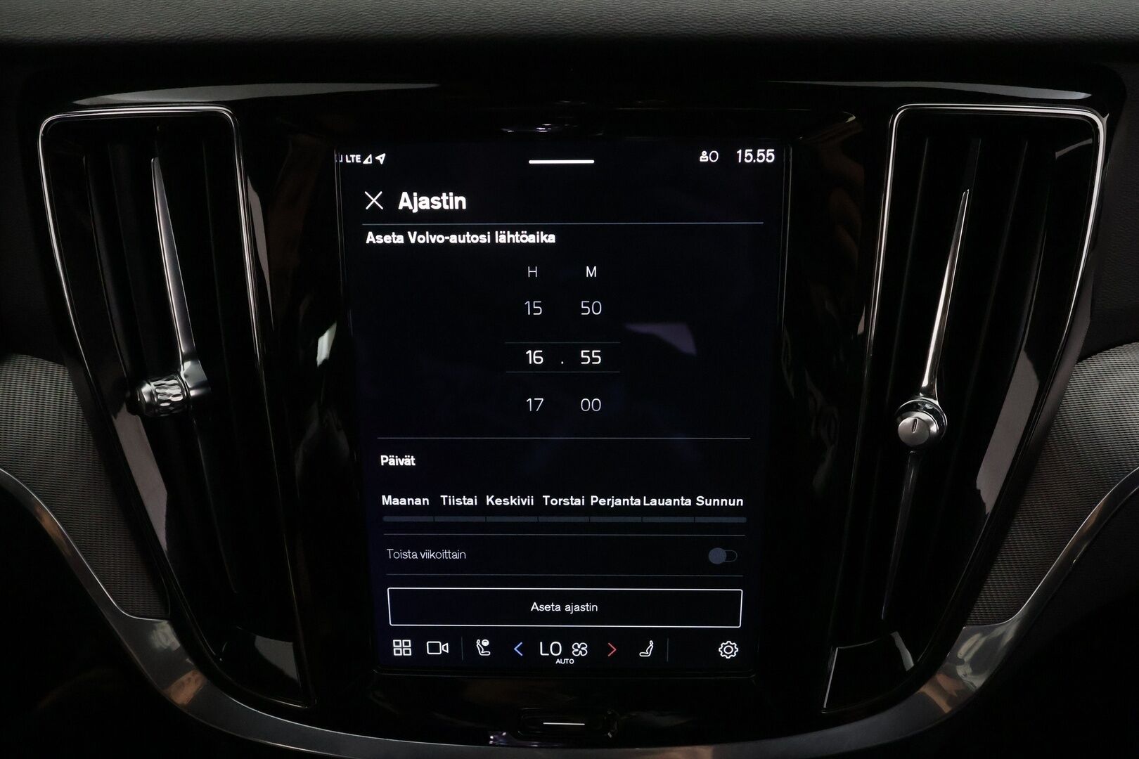 Volvo S60 2023 B5 AWD MHEV Business Plus Dark aut * Bowers&Wilkins / Webasto / Muistipenkit / Pilot Assist / Koukku / P.kamera / Sporttipenkit * - Merkkihuollettu / Suomi-auto / Kahdet renkaat