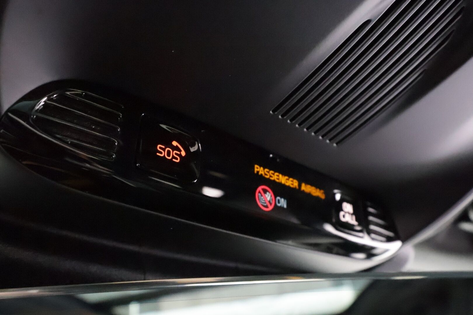 Volvo XC60 2020 T8 TwE AWD Polestar Engineered aut * ACC / HUD / Panorama / Full LED / Muistipenkki / Koukku / H&K / 360° / Webasto / Navi * - 1.Om Suomi-auto / Kahdet renkaat aluvanteilla - HULLU BLACKWEEK KORKOTARJOUS 2,49%