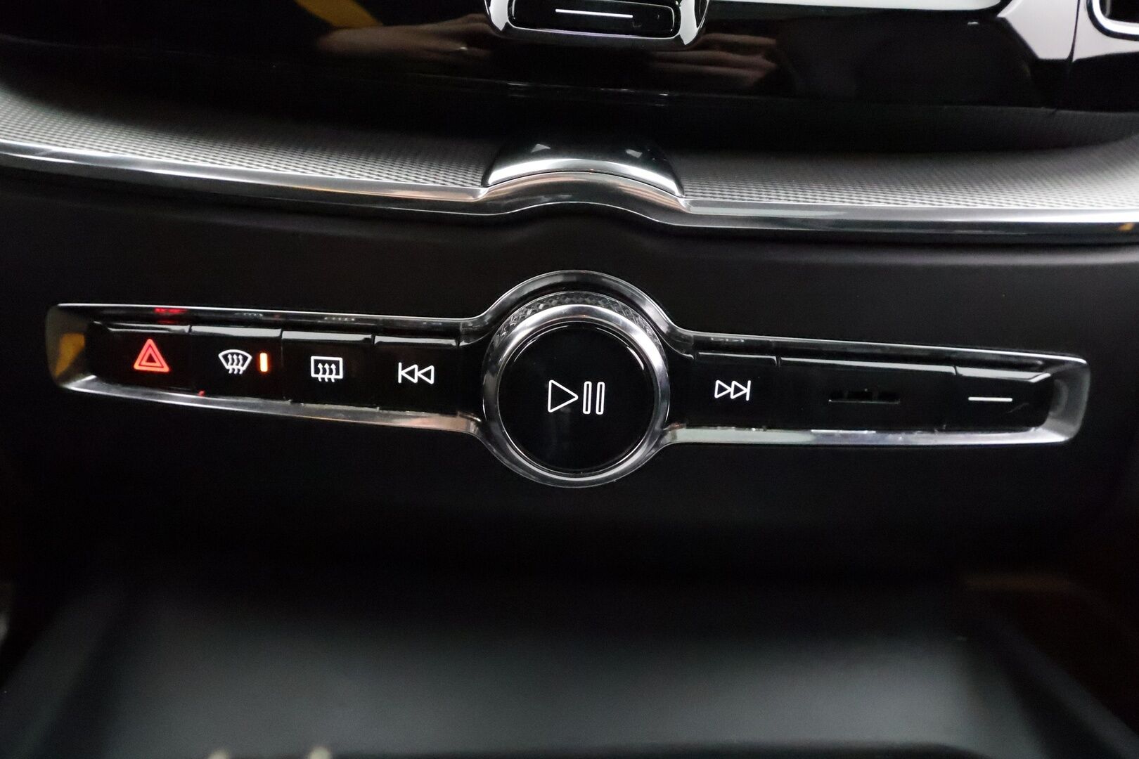 Volvo XC60 2020 T8 TwE AWD Polestar Engineered aut * ACC / HUD / Panorama / Full LED / Muistipenkki / Koukku / H&K / 360° / Webasto / Navi * - 1.Om Suomi-auto / Kahdet renkaat aluvanteilla - HULLU BLACKWEEK KORKOTARJOUS 2,49%