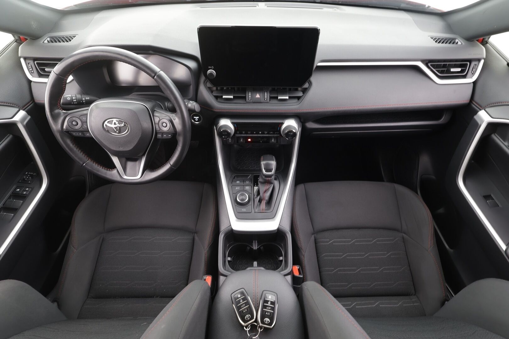 Toyota RAV4 Plug-in 2023 Hybrid 2,5 AWD-i Active Business Edition - | Koukku | Webasto | Adapt. Vakkari | LED | P.kamera | Sähköpenkki | Apple&Android | 1.Om Suomi-auto | Merkkihuollettu | Kahdet Renkaat |