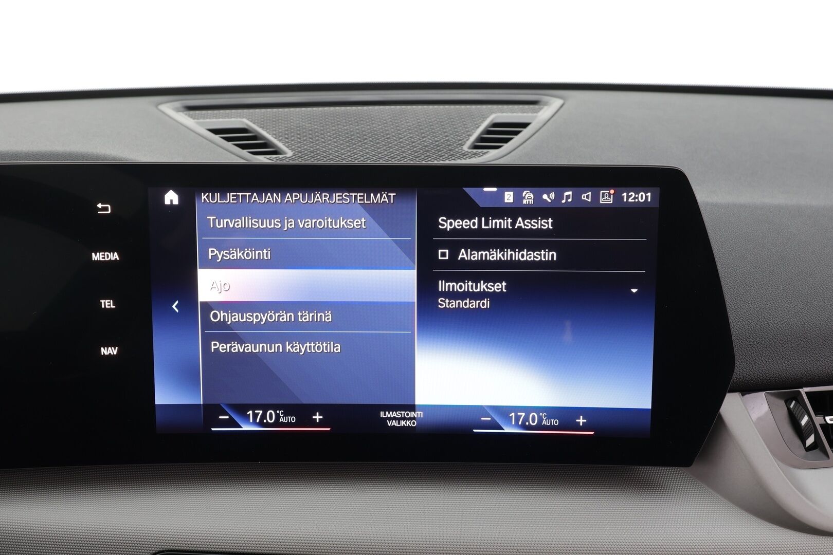 BMW iX1 2023 U11 30 xDrive Charged Edition * ACC / Lisälämmitin / Koukku / H/K / Widescreen / P.Kamera / Sporttipenkit * - 1.Om Suomi-auto / Kahdet Renkaat / Koti & Kauppalataus - HULLUT AVAJAISHULINAT KORKOTARJOUS 3,29 %