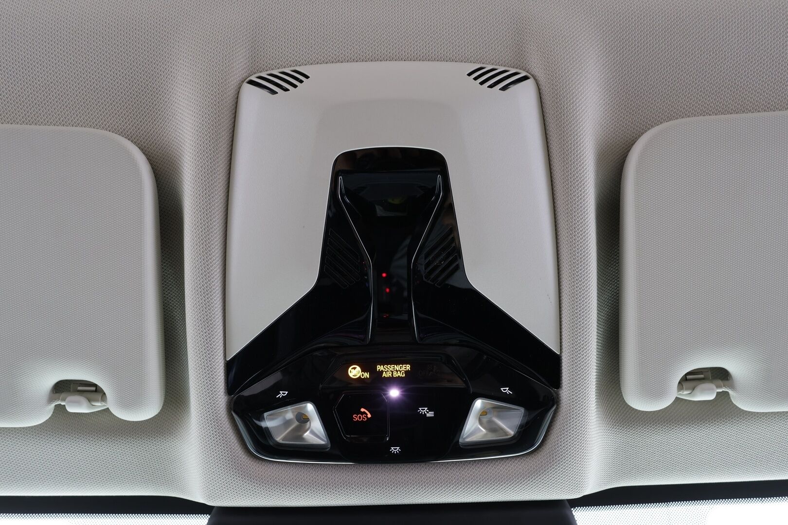 BMW iX1 2023 U11 30 xDrive Charged Edition * ACC / Lisälämmitin / Koukku / H/K / Widescreen / P.Kamera / Sporttipenkit * - 1.Om Suomi-auto / Kahdet Renkaat / Koti & Kauppalataus - HULLUT AVAJAISHULINAT KORKOTARJOUS 3,29 %