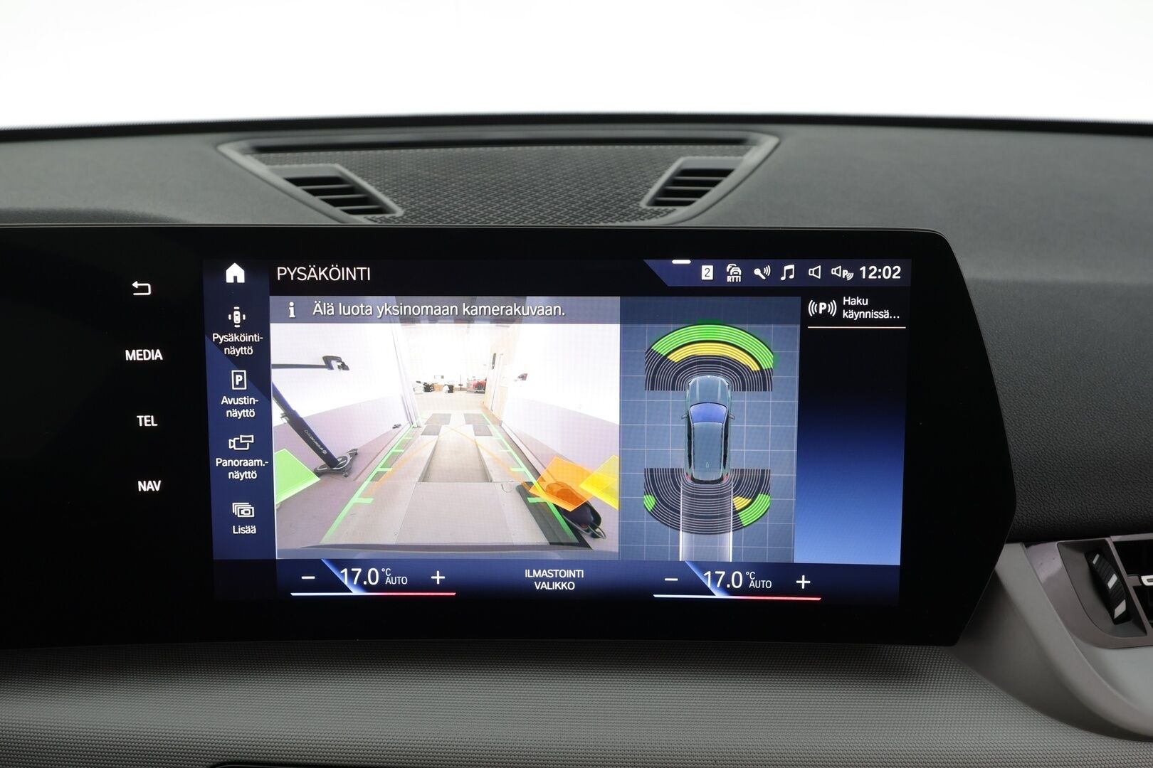 BMW iX1 2023 U11 30 xDrive Charged Edition * ACC / Lisälämmitin / Koukku / H/K / Widescreen / P.Kamera / Sporttipenkit * - 1.Om Suomi-auto / Kahdet Renkaat / Koti & Kauppalataus - HULLUT AVAJAISHULINAT KORKOTARJOUS 3,29 %