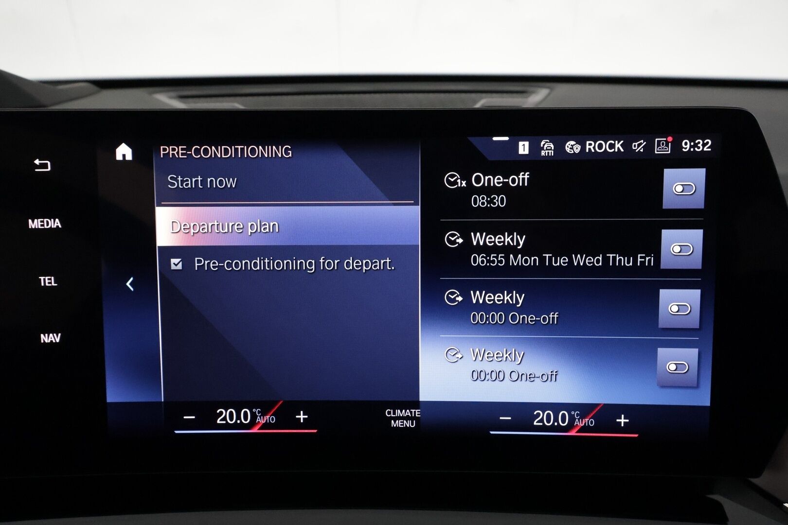 BMW iX1 2023 U11 30 xDrive Fully Charged **ACC / HUD / Muistipenkki / H&K / 360° / Koukku / Adapt.LED / Comfort Access / Hierovat penkit** - 3,99 % KORKOTARJOUS TÄHÄN AUTOON 16.9. ASTI! - Akku kuntotarkastettu! / Sähköpenkit / Sporttinahat / Suomi-auto / Kahdet renkaat aluvanteilla