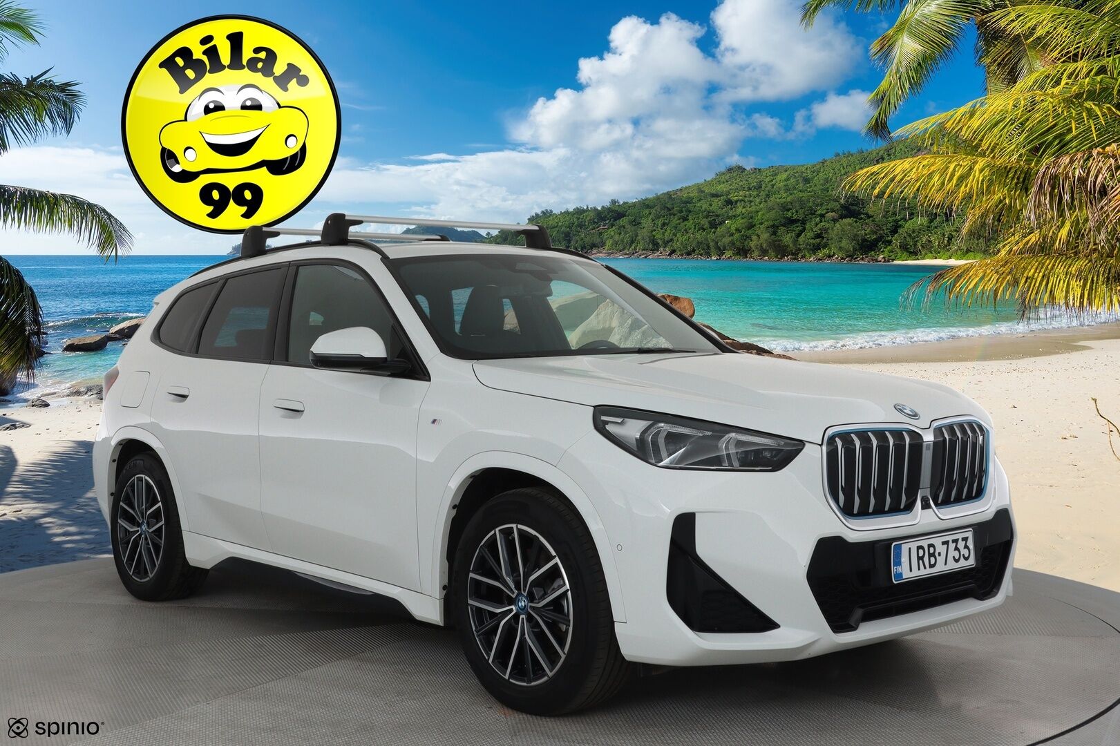 BMW iX1 2023 U11 30 xDrive Fully Charged **ACC / HUD / Muistipenkki / H&K / 360° / Koukku / Adapt.LED / Comfort Access / Hierovat penkit** - 3,99 % KORKOTARJOUS TÄHÄN AUTOON 16.9. ASTI! - Akku kuntotarkastettu! / Sähköpenkit / Sporttinahat / Suomi-auto / Kahdet renkaat aluvanteilla