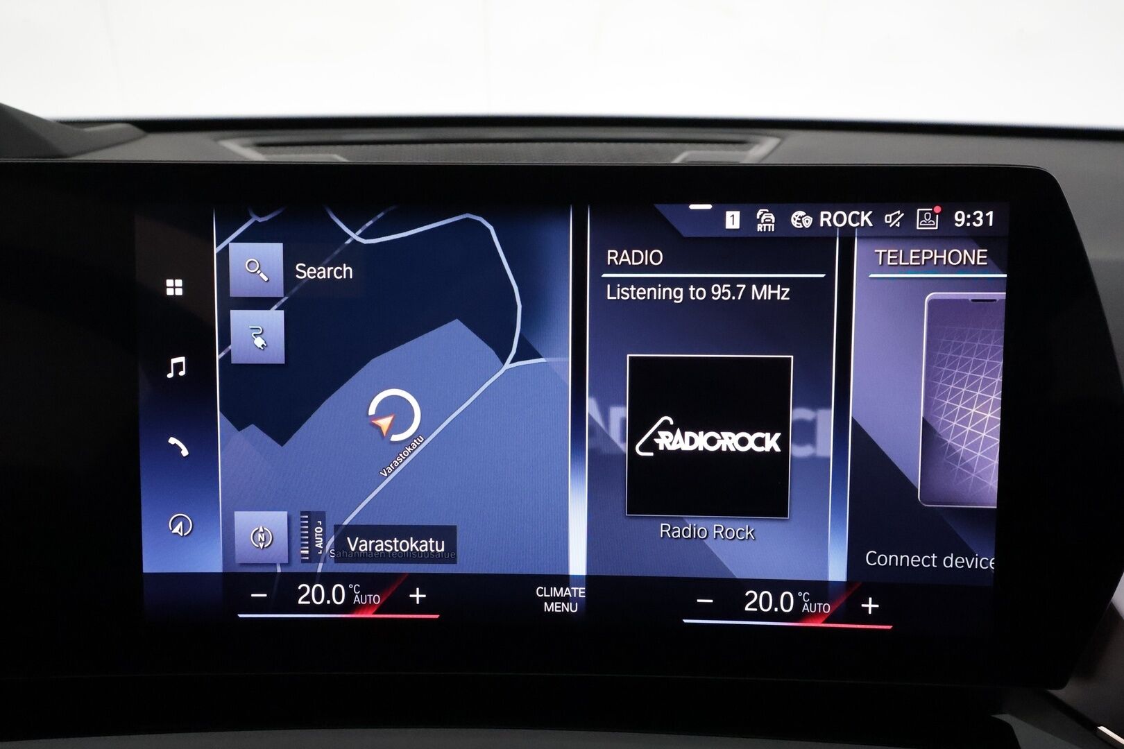 BMW iX1 2023 U11 30 xDrive Fully Charged **ACC / HUD / Muistipenkki / H&K / 360° / Koukku / Adapt.LED / Comfort Access / Hierovat penkit** - 3,99 % KORKOTARJOUS TÄHÄN AUTOON 16.9. ASTI! - Akku kuntotarkastettu! / Sähköpenkit / Sporttinahat / Suomi-auto / Kahdet renkaat aluvanteilla
