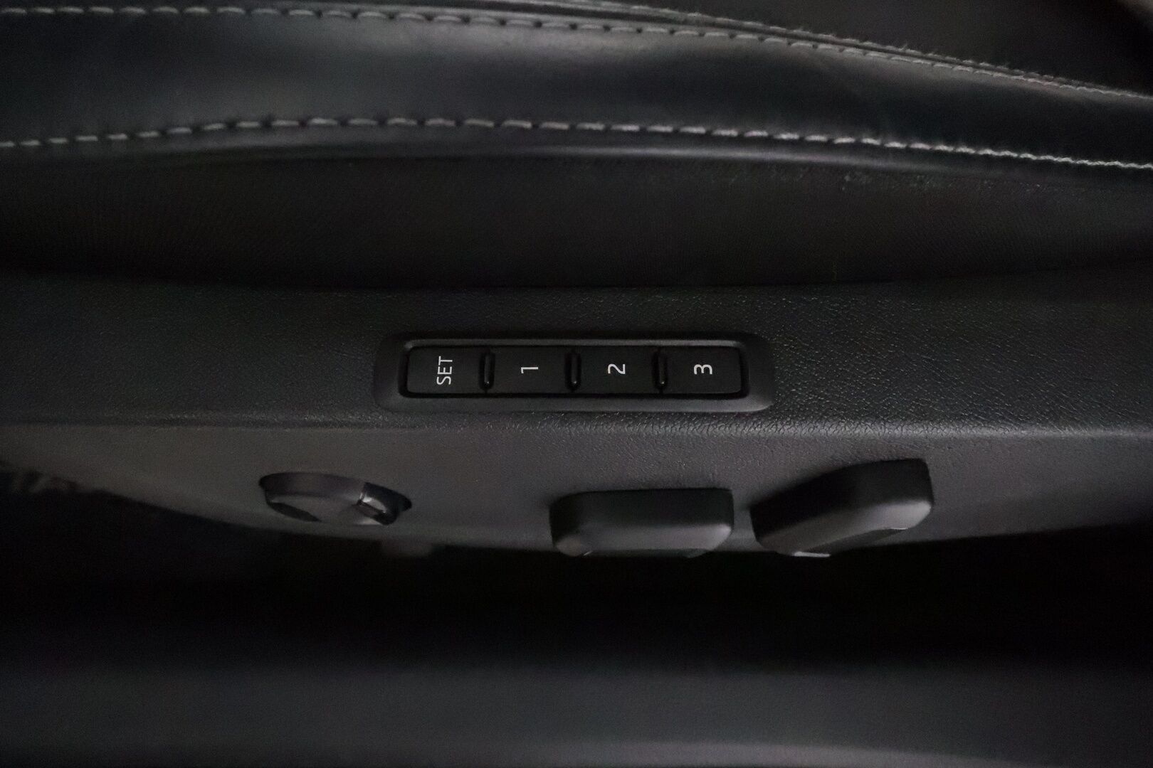 Skoda Octavia 2021 Combi 1.4 TSI PHEV Style iV DSG **Webasto / Adapt.Vakkari / Matrix-LED / P.Tutkat / Muistipenkit / Navi / Keyless** - 2x Latauskaapelit / Kahdet Renkaat