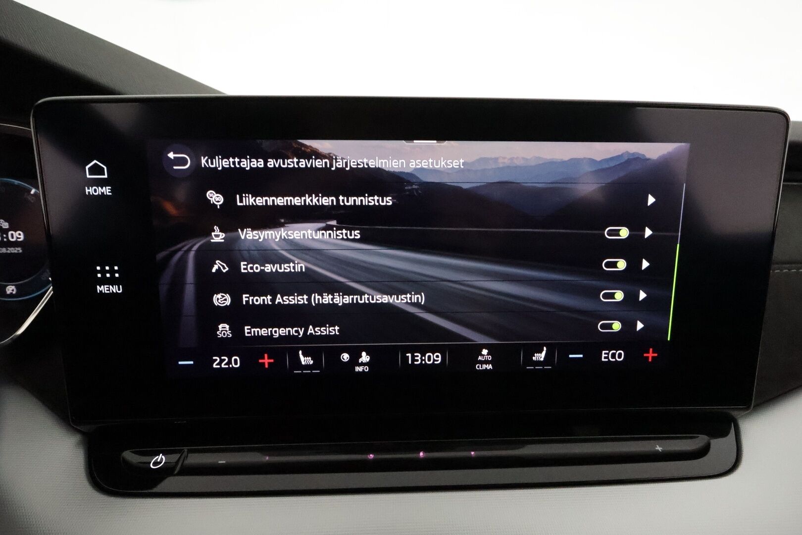 Skoda Octavia 2021 Combi 1.4 TSI PHEV Style iV DSG **Webasto / Adapt.Vakkari / Matrix-LED / P.Tutkat / Muistipenkit / Navi / Keyless** - 2x Latauskaapelit / Kahdet Renkaat
