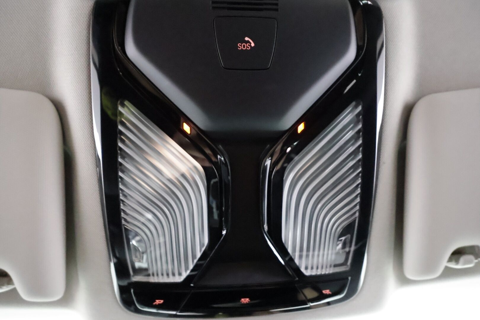 BMW i4 2024 eDrive40 Charged - | ACC | Lisälämmitin | Koukku | LED | Widescreen | P.Kamera | Puolinahat | Comfort access | Sporttipenkit | 1.Om suomi-auto | Kahdet Renkaat | Merkkihuollettu |