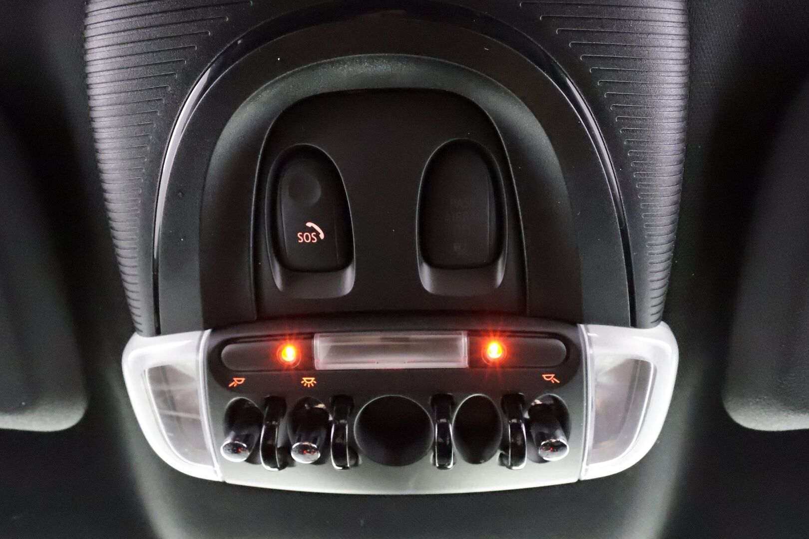 Mini Countryman 2021 Cooper SE ALL4 A - | ACC | LED | P.Tutkat | Puolinahat Sporttipenkit | Digimittaristo | Apple&Android | Merkkihuollettu | Kahdet Renkaat |