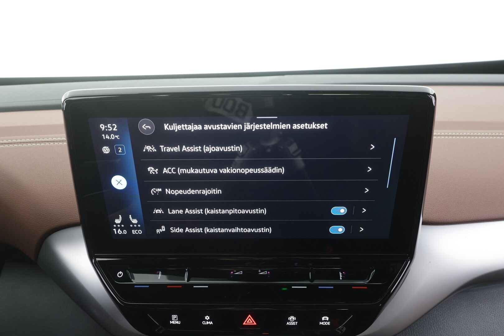 Volkswagen ID.4 2023 Pro Performance Business 150 kW, akku 77 kWh - | ACC | ILP | Koukku | P.Kamera | Hierovat Muistipenkit | LED | Puolinahat | Ratinlämmitys | Keyless | Apple&Android | 1.Om Suomi-auto | Kahdet Renkaat | 