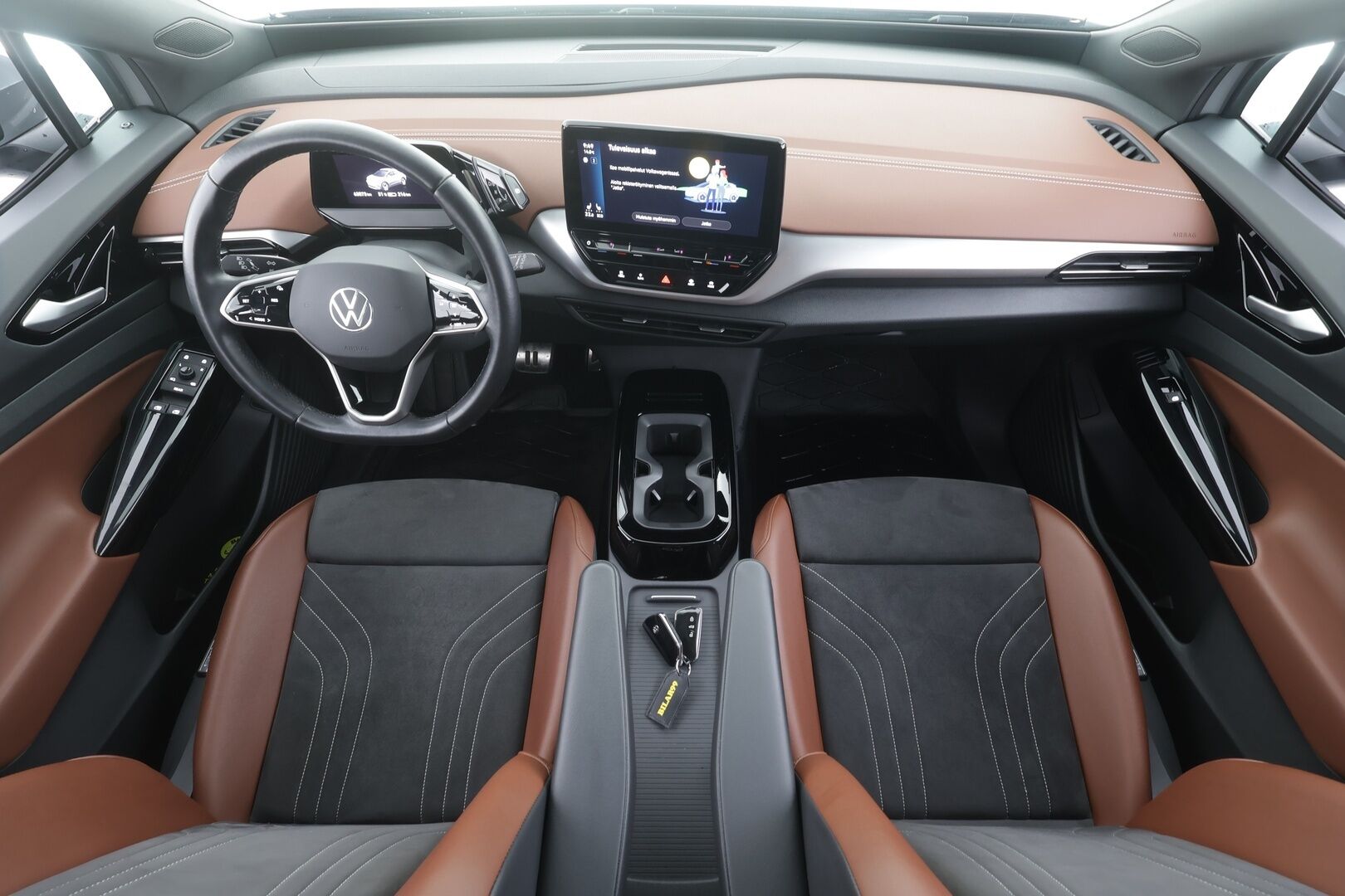 Volkswagen ID.4 2023 Pro Performance Business 150 kW, akku 77 kWh - | ACC | ILP | Koukku | P.Kamera | Hierovat Muistipenkit | LED | Puolinahat | Ratinlämmitys | Keyless | Apple&Android | 1.Om Suomi-auto | Kahdet Renkaat | 