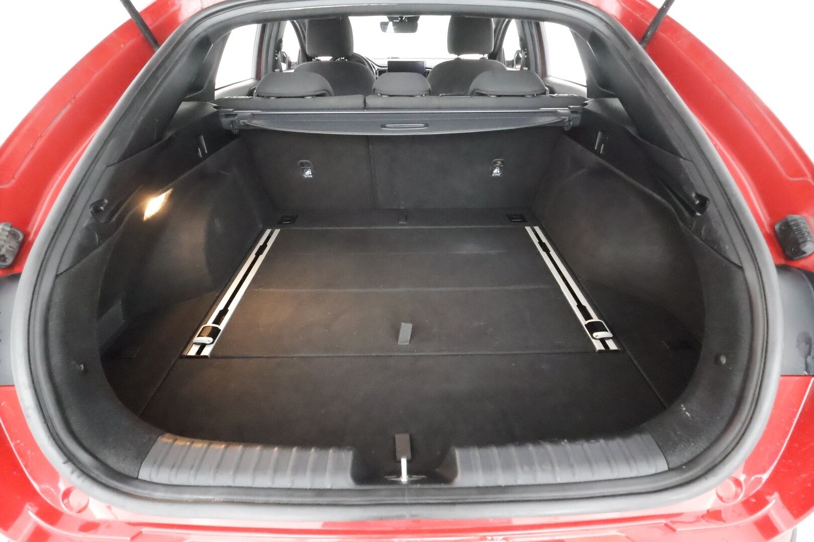 Kia ProCeed 2023 1,5 T-GDI 160hv GT-Line DCT * 1.Om Suomi-auto / ACC / P.kamera / Navi / Puolinahat * - Kahdet renkaat aluvanteilla / Merkkihuollettu - HULLUT BLACKWEEK JATKOT - KORKOTARJOUS 2,49%