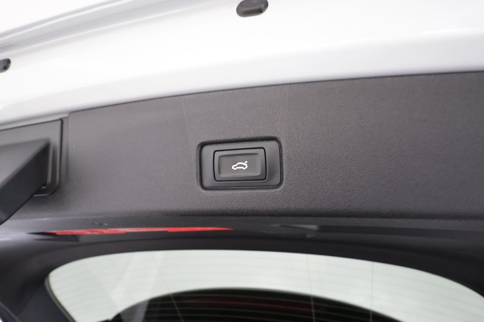Audi Q4 e-tron 2023 40 e-tron - ACC | ILP | Sonos | Sporttipenkit | P.Kamera | LED | Apple&Android | 1.om Suomi-auto | Kahdet Renkaat | Koti & Kauppalaturi