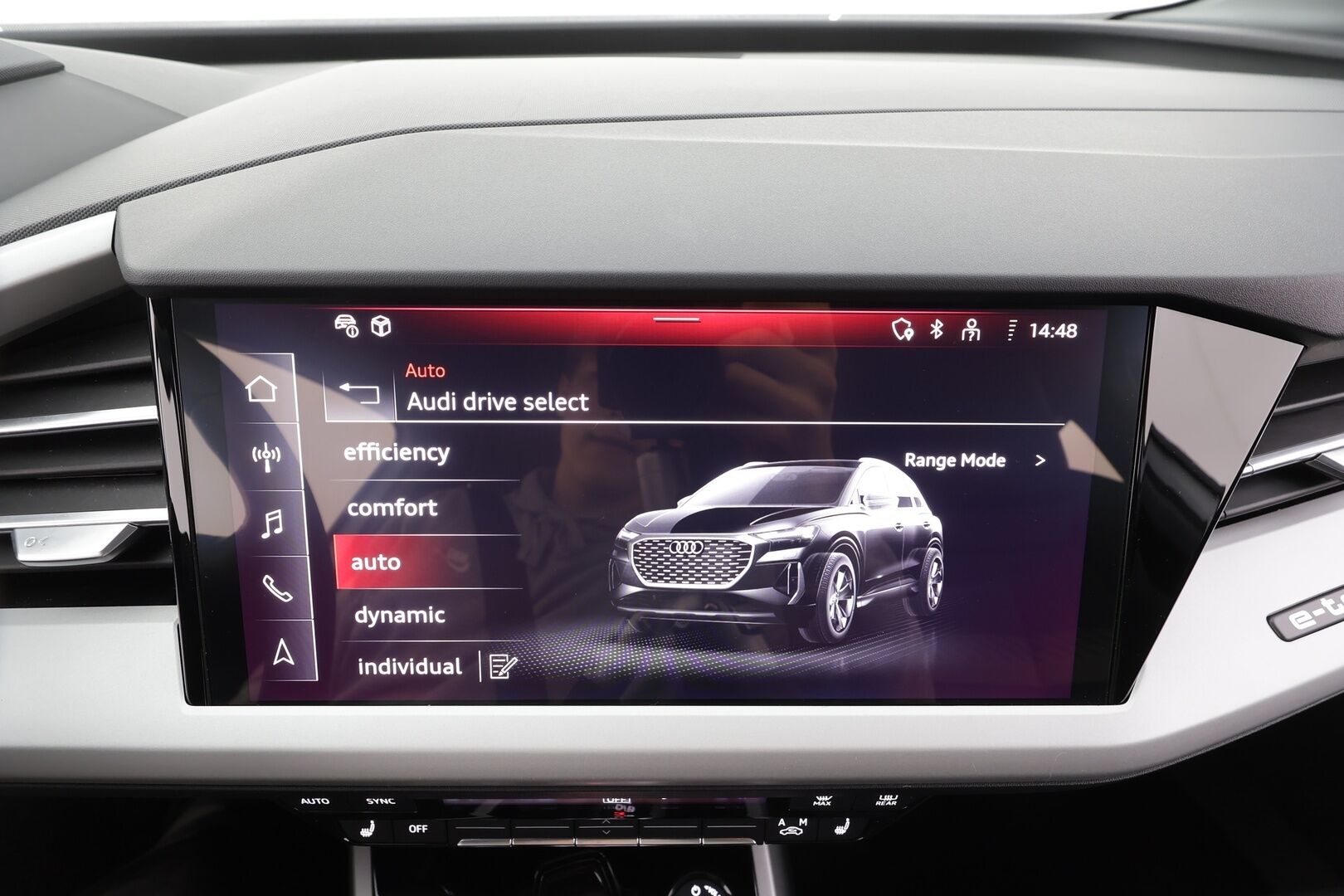 Audi Q4 e-tron 2023 40 e-tron - ACC | ILP | Sonos | Sporttipenkit | P.Kamera | LED | Apple&Android | 1.om Suomi-auto | Kahdet Renkaat | Koti & Kauppalaturi