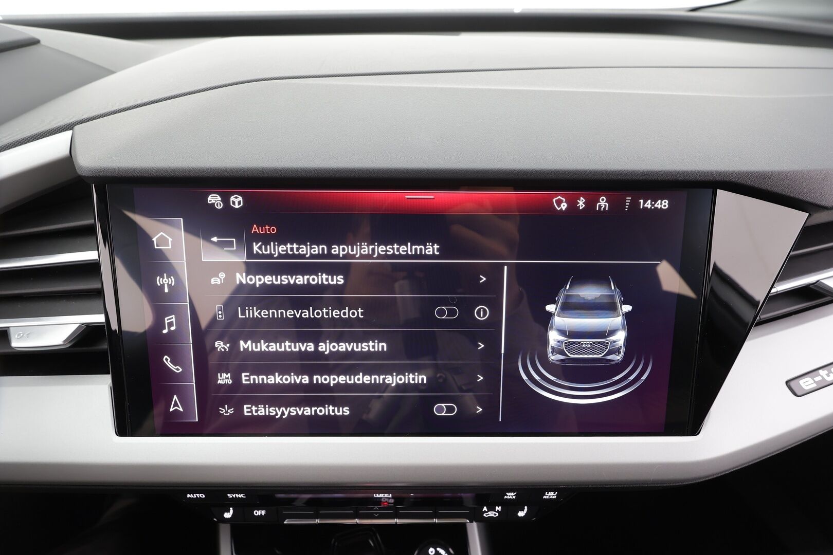 Audi Q4 e-tron 2023 40 e-tron - ACC | ILP | Sonos | Sporttipenkit | P.Kamera | LED | Apple&Android | 1.om Suomi-auto | Kahdet Renkaat | Koti & Kauppalaturi