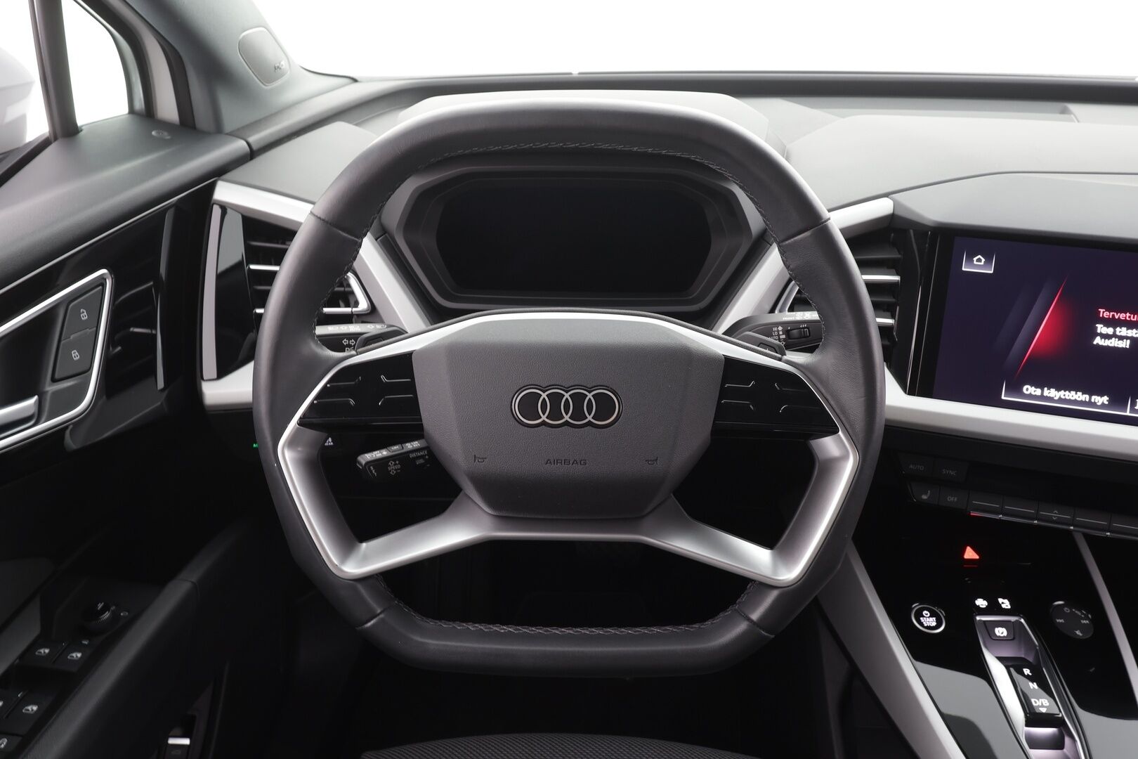 Audi Q4 e-tron 2023 40 e-tron - ACC | ILP | Sonos | Sporttipenkit | P.Kamera | LED | Apple&Android | 1.om Suomi-auto | Kahdet Renkaat | Koti & Kauppalaturi