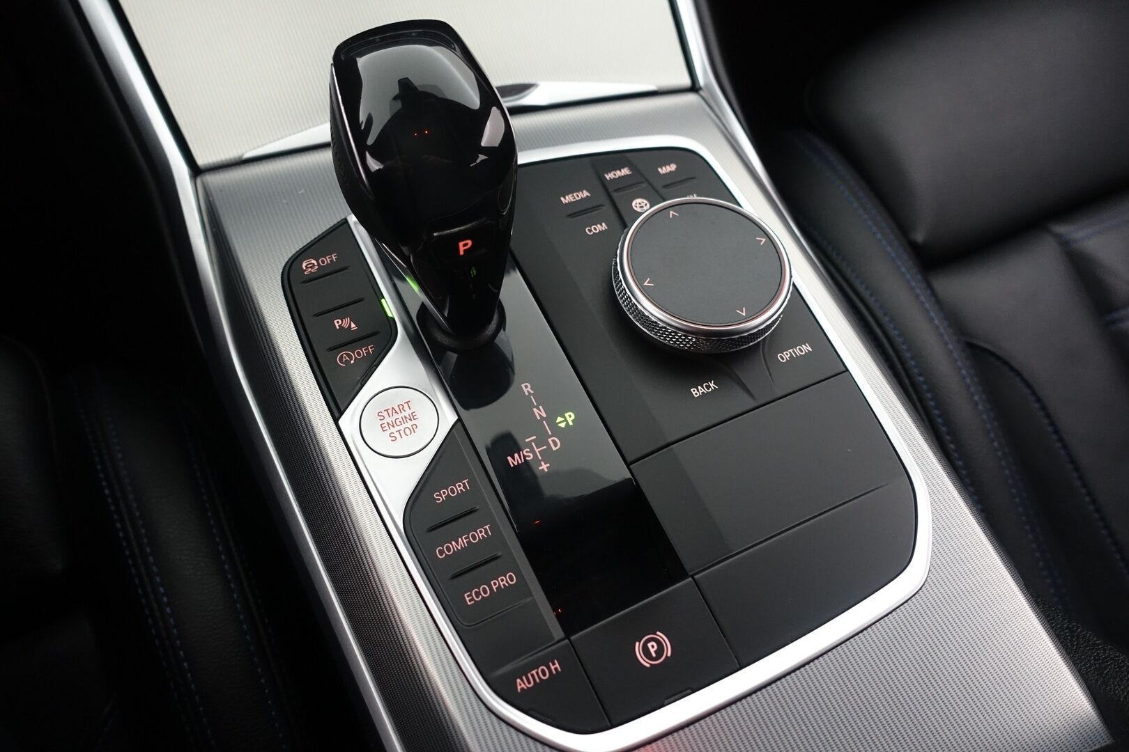 BMW 320 2019 G20 Sedan xDrive Business M Sport - * ACC / Koukku / Webasto / Digimittari / Navi / HiFi / LED / Ambient *