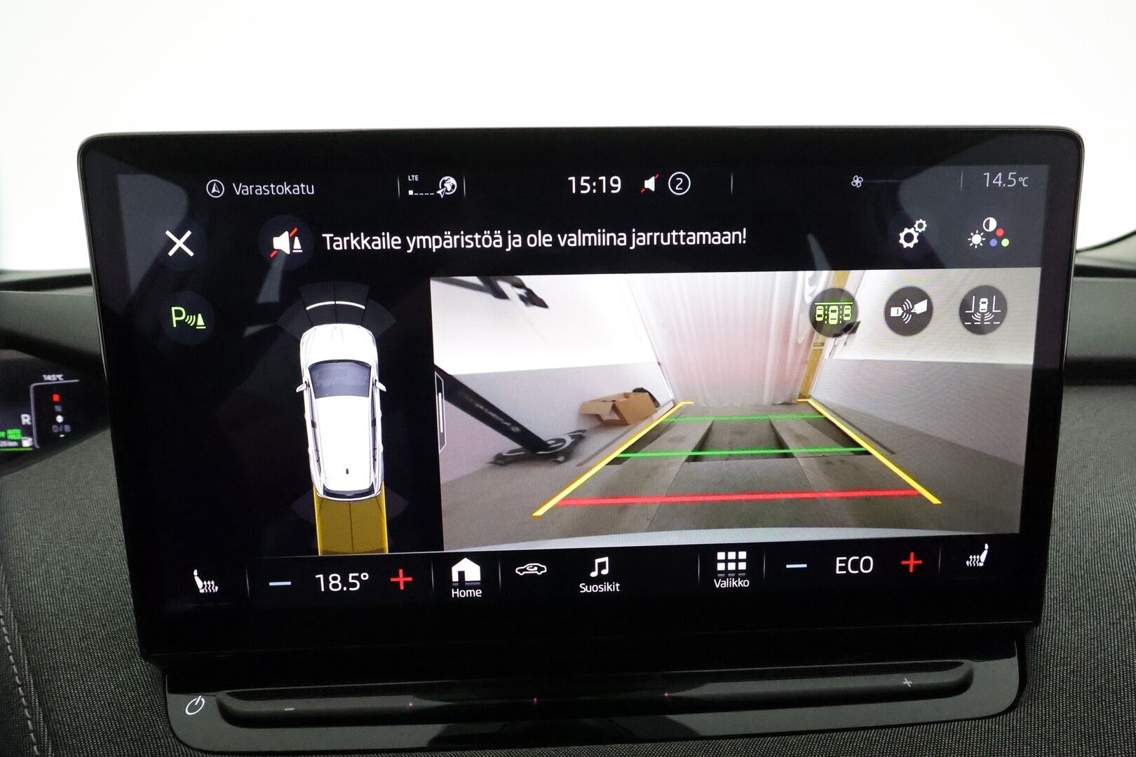 Skoda Enyaq 2023 80 iV *Lämpöpumppu / Adapt.vakkari / Muistipenkki / Koukku / P.kamera / Matrix LED* - 1-om. Suomi-auto / Merkkihuollettu / 2x vanteet