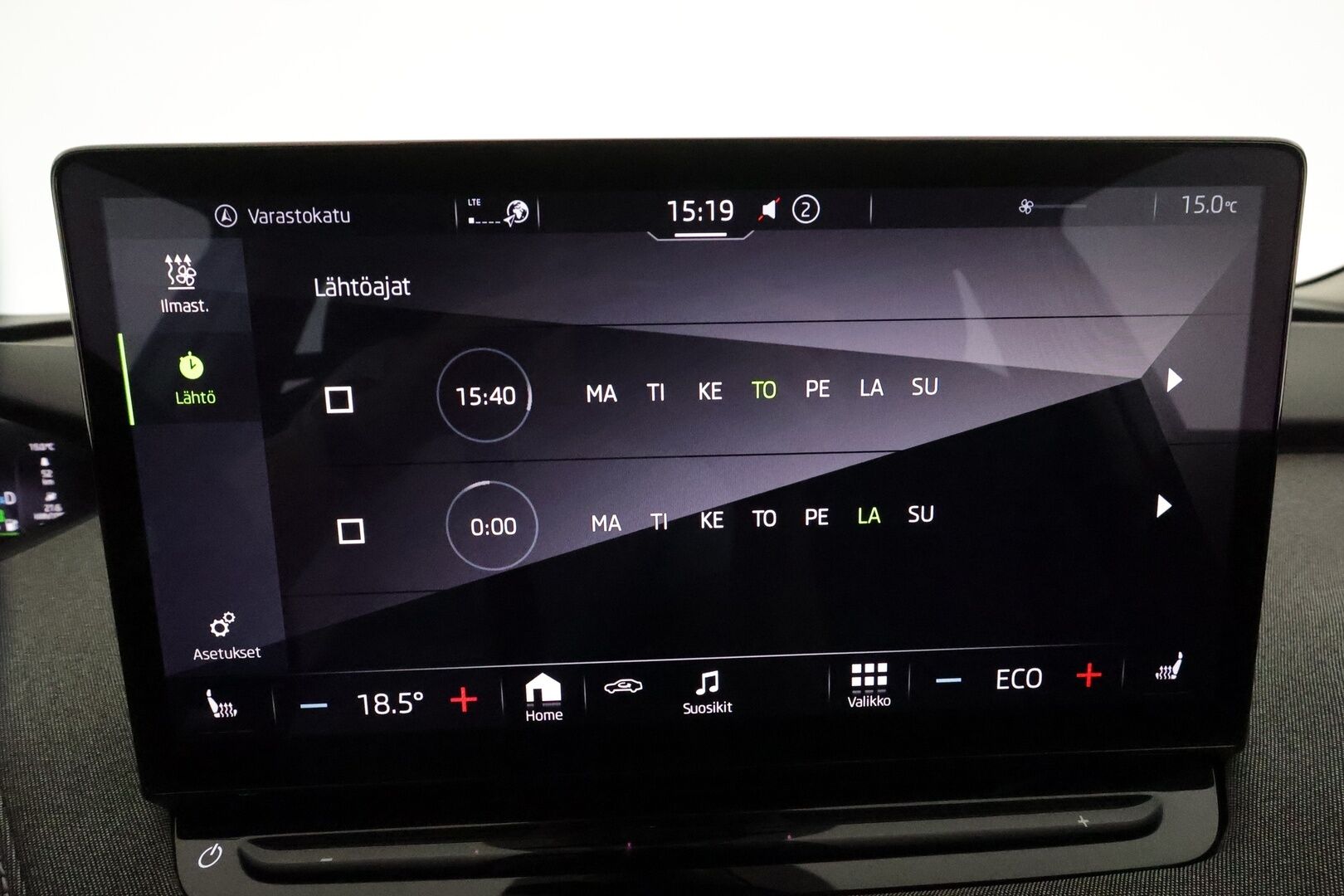 Skoda Enyaq 2023 80 iV *Lämpöpumppu / Adapt.vakkari / Muistipenkki / Koukku / P.kamera / Matrix LED* - 1-om. Suomi-auto / Merkkihuollettu / 2x vanteet