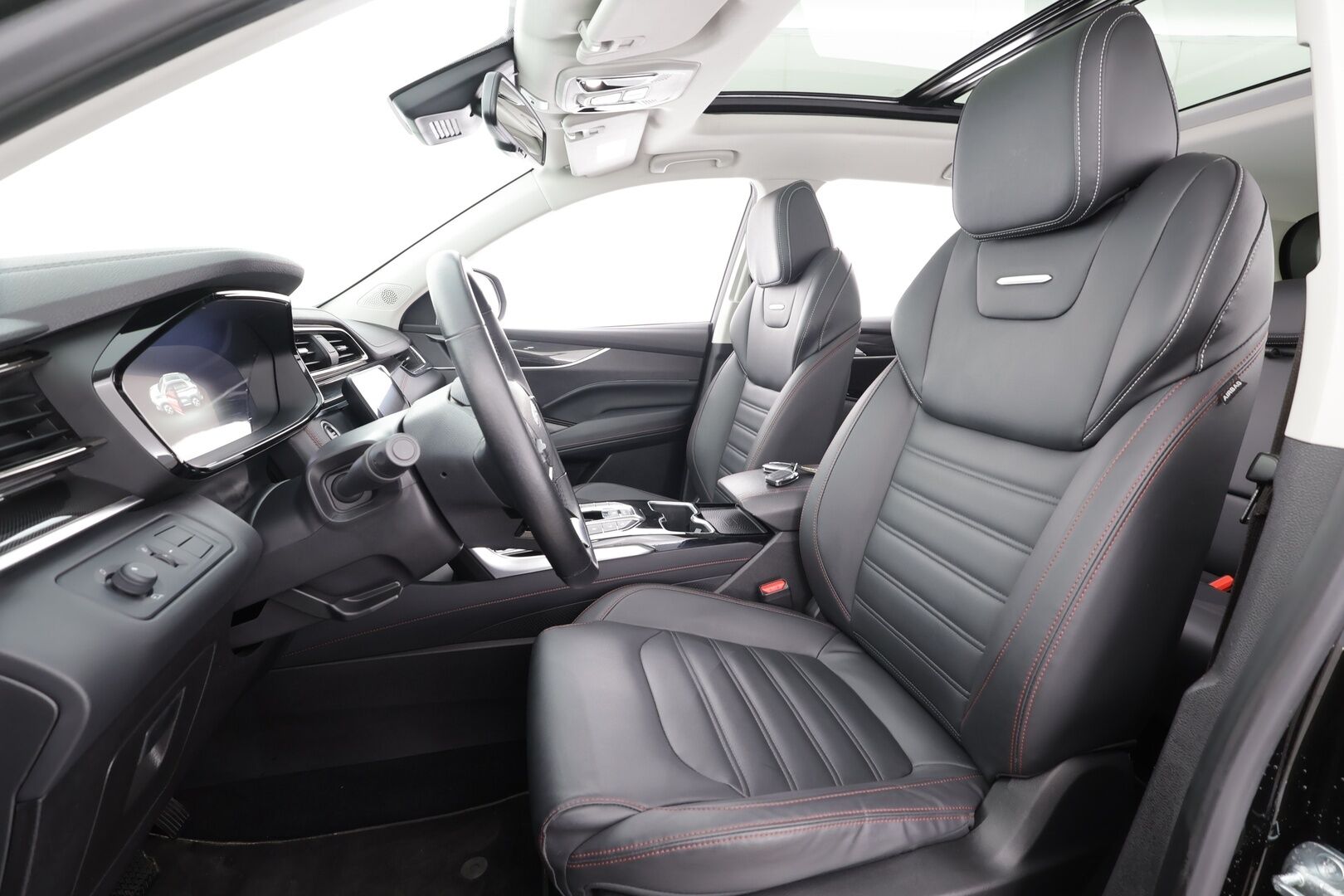 Maxus Euniq 6 2023 Grand Suv XSPECIAL * ACC / Panorama / 360° / Sähköpenkit / Keyless / LED / Sähköluukku / Nahat * - Suomi-auto 