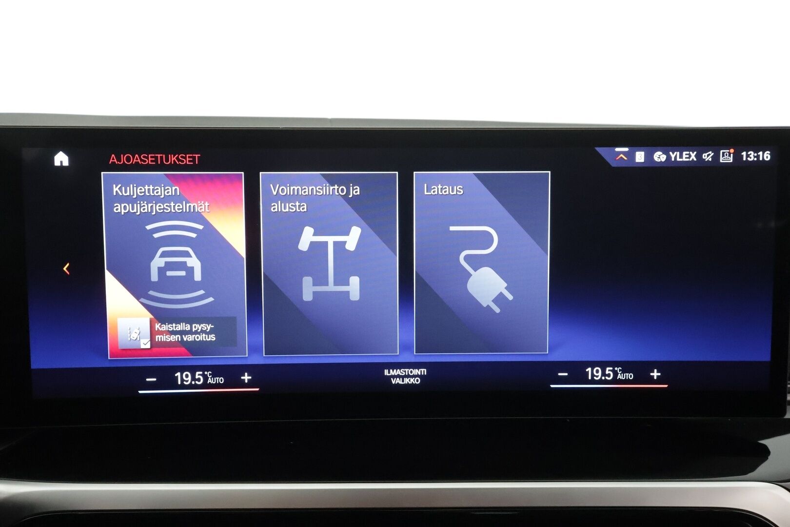 BMW i4 2024 eDrive35 - | ACC | ILP | Harman/Kardon | Sporttipenkit | Puolinahat | P.kamera ja tutkat | Kaistavahti | Navi | Digimittaristo | LED | 2x renkaat aluin | 1-om suomiauto |