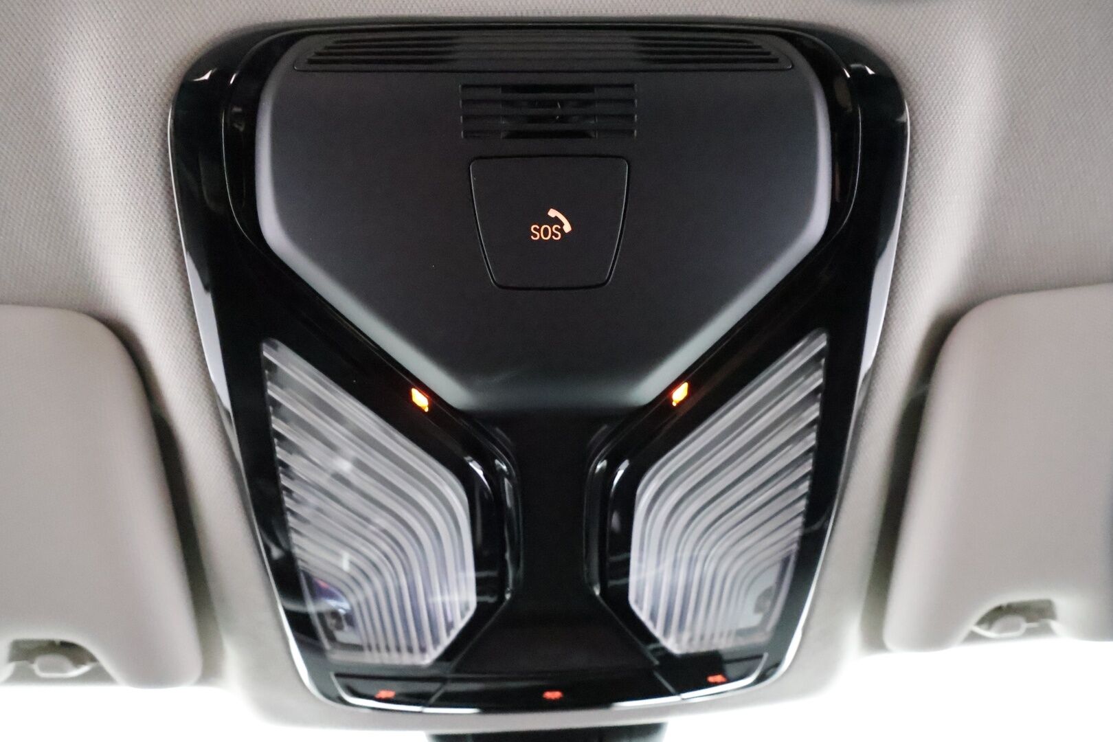 BMW i4 2024 eDrive35 - | ACC | ILP | Harman/Kardon | Sporttipenkit | Puolinahat | P.kamera ja tutkat | Kaistavahti | Navi | Digimittaristo | LED | 2x renkaat aluin | 1-om suomiauto |